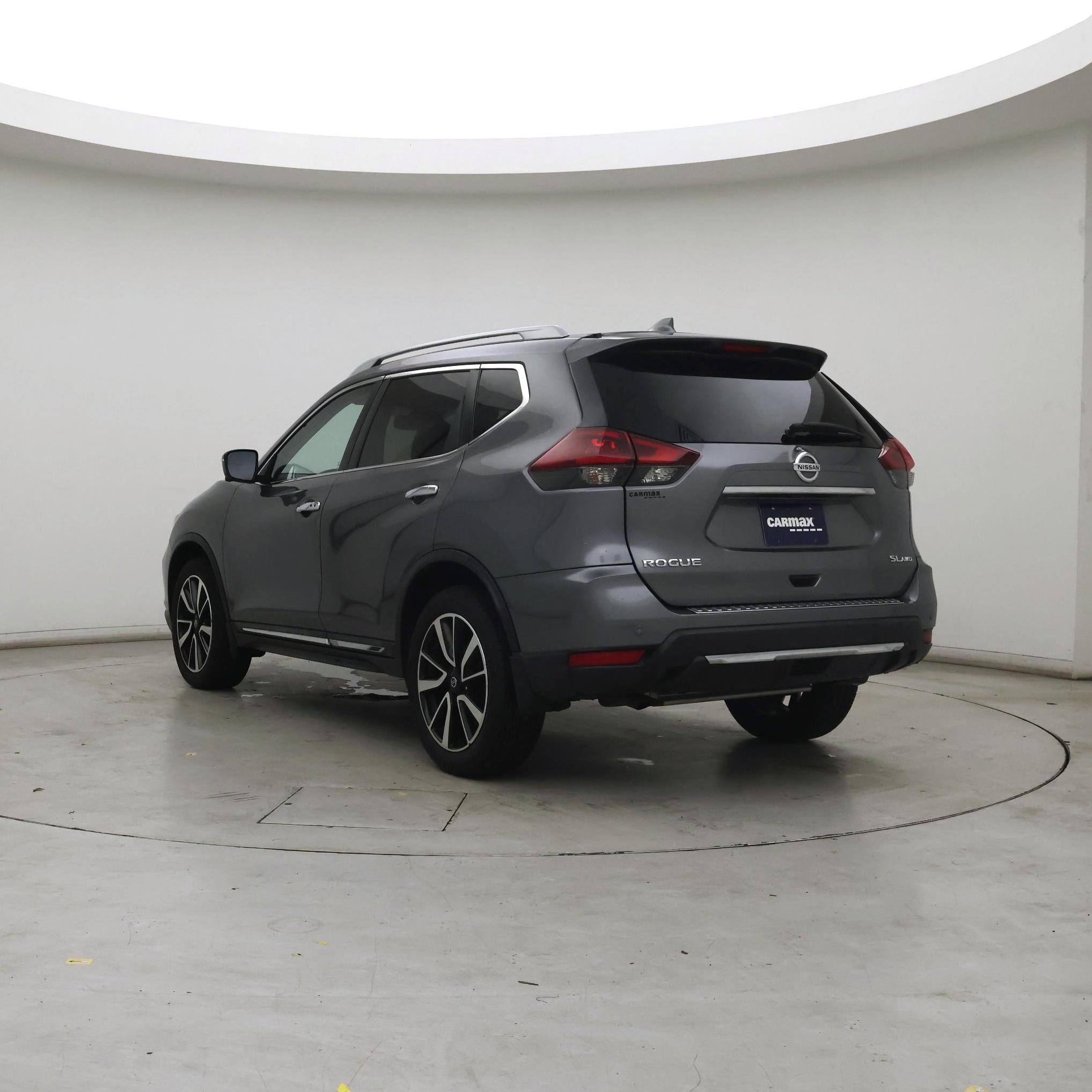 Thumbnail: 2019 Nissan Rogue - 2