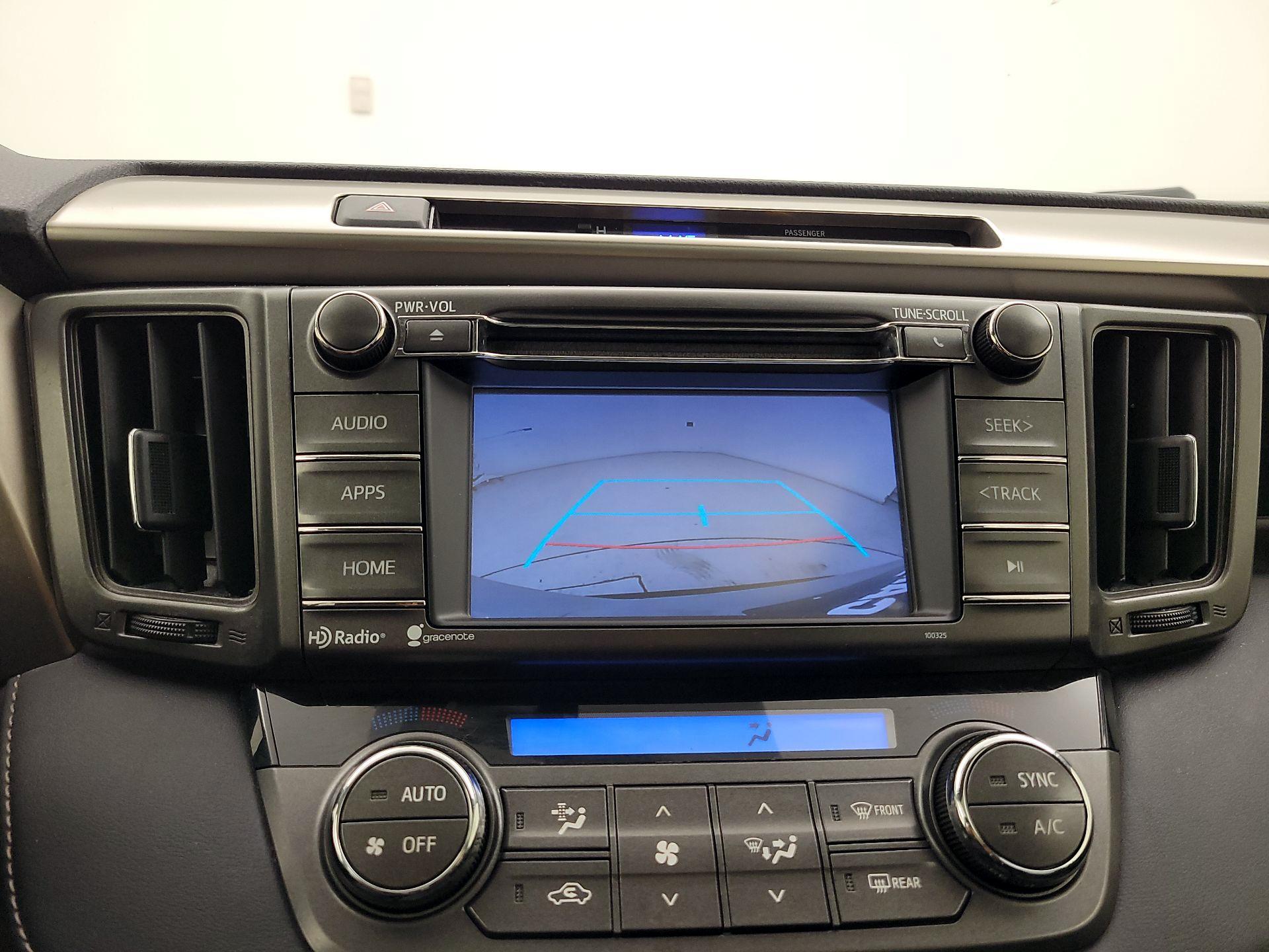 Thumbnail: 2014 Toyota RAV4 - 14