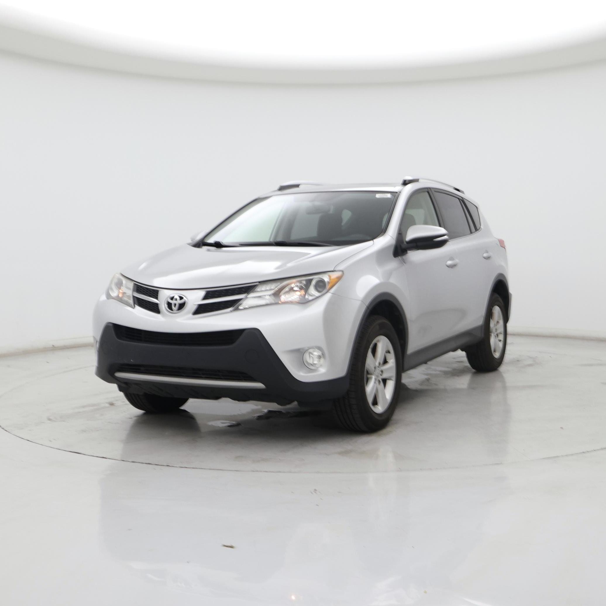 Thumbnail: 2014 Toyota RAV4 - 4