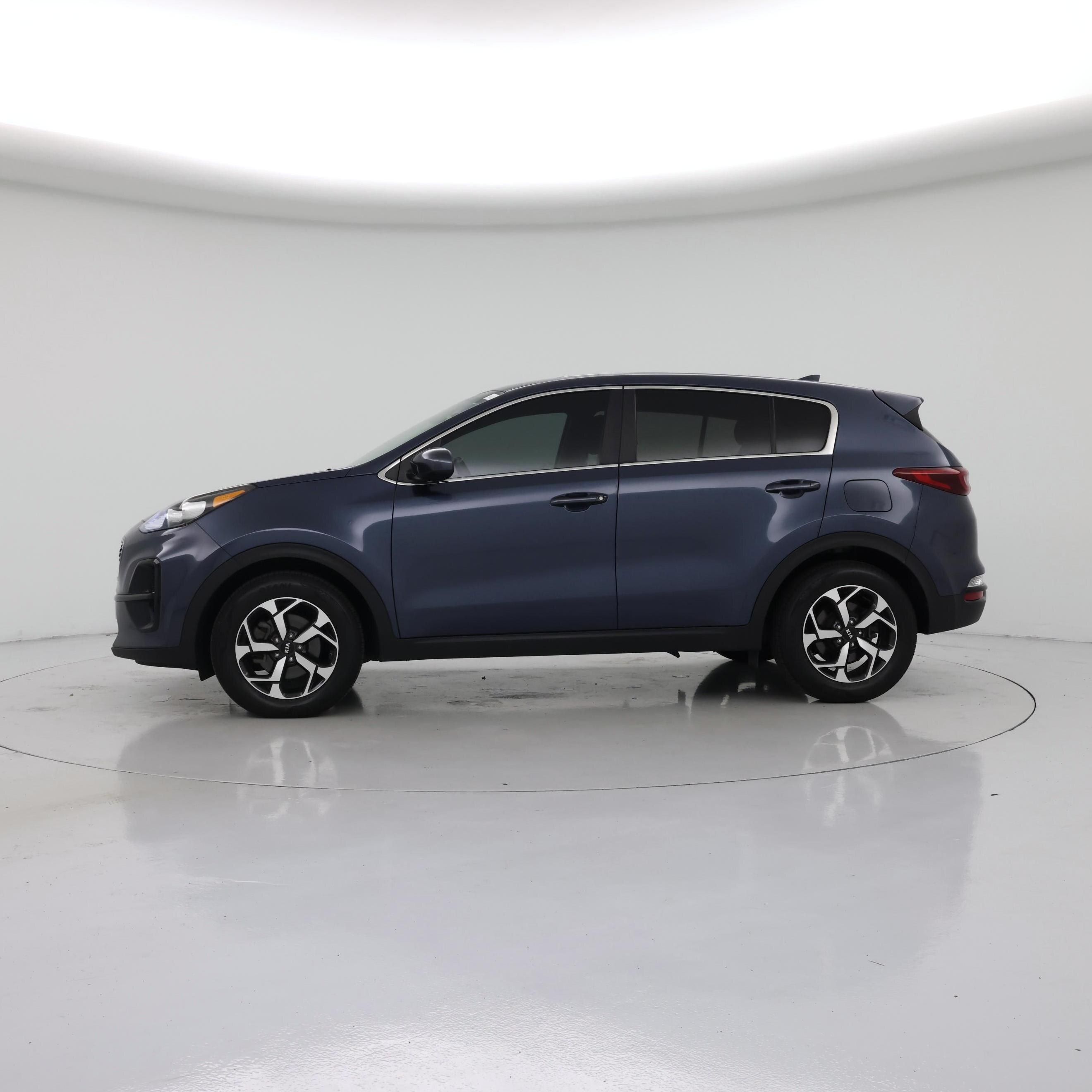 Thumbnail: 2022 Kia Sportage - 3