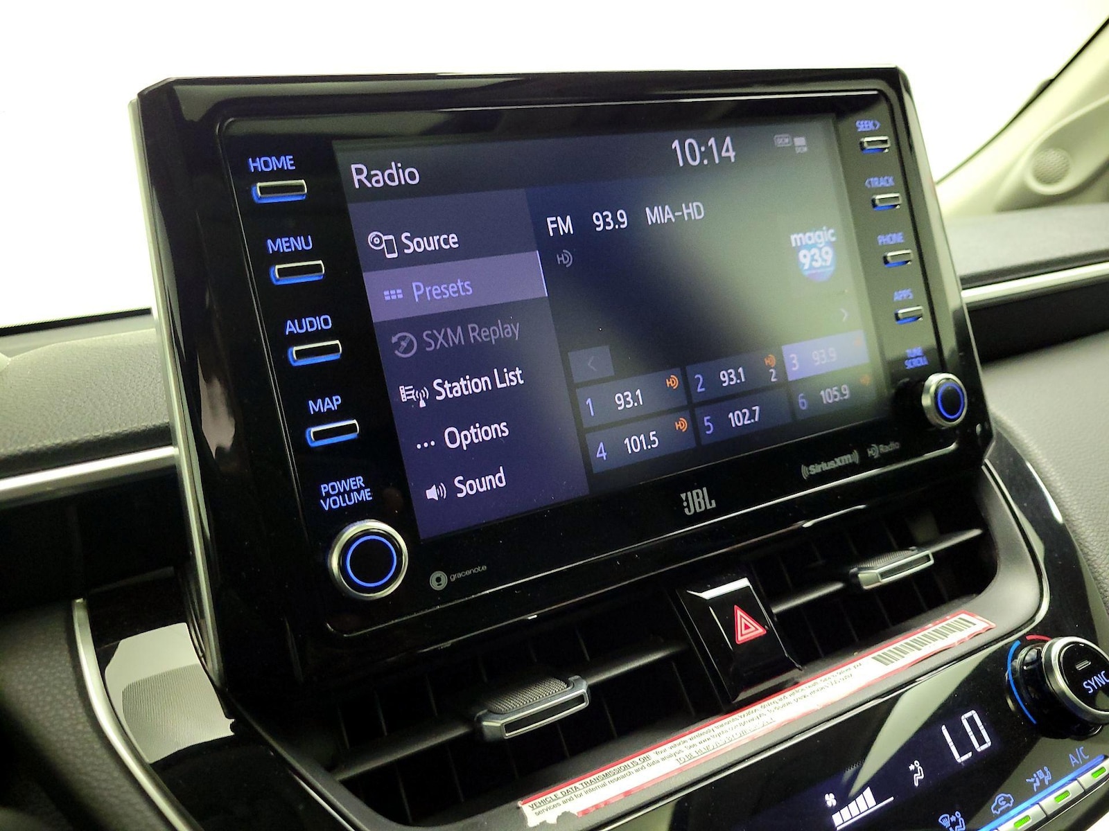 2022 Toyota Corolla Cross XLE - Photo 13