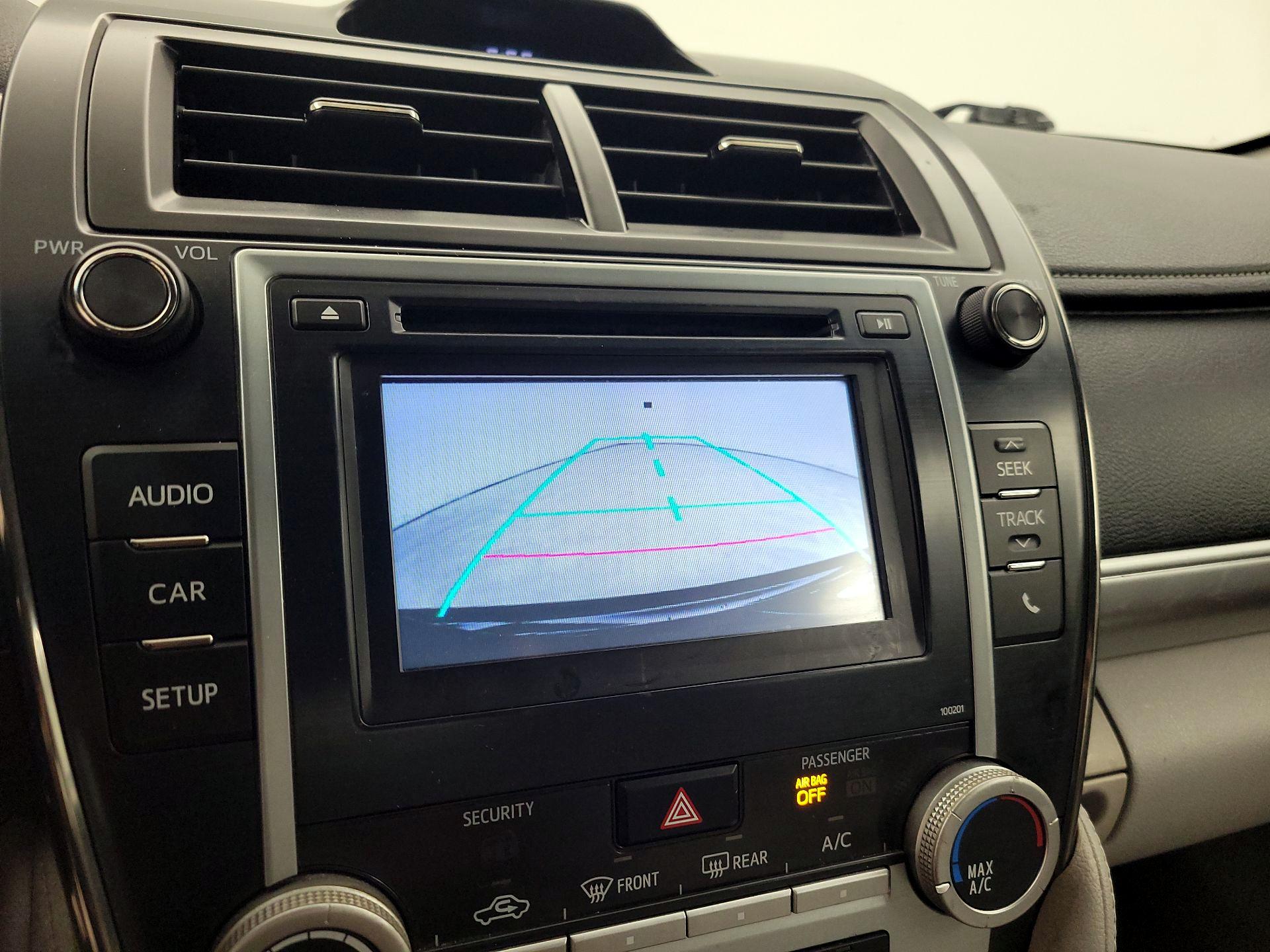 Thumbnail: 2014 Toyota Camry - 13