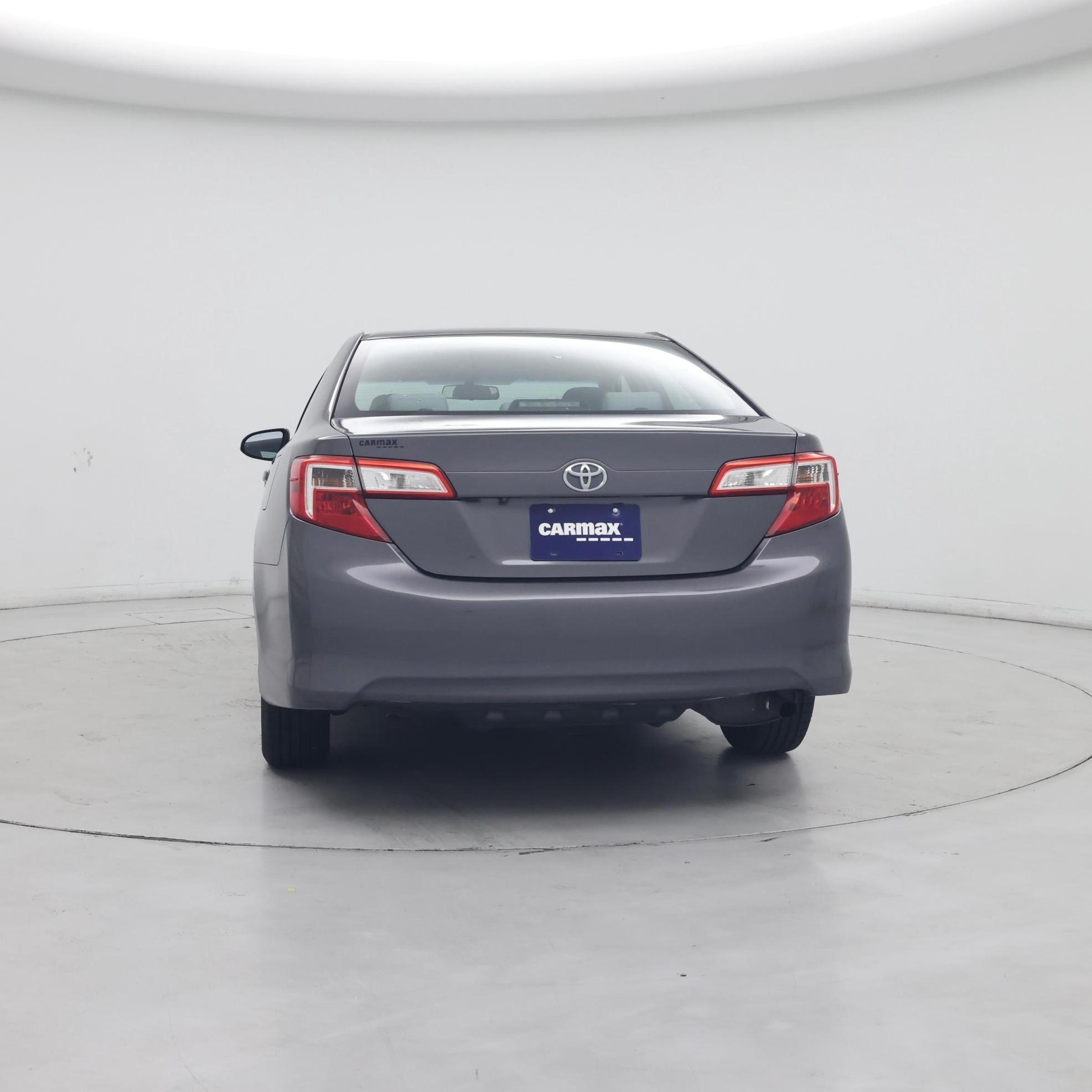 Thumbnail: 2014 Toyota Camry - 6