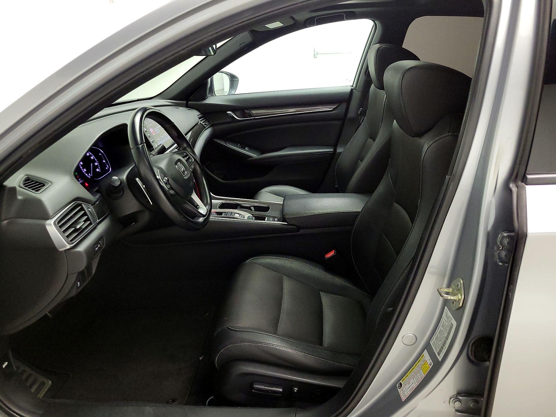 Thumbnail: 2019 Honda Accord - 11