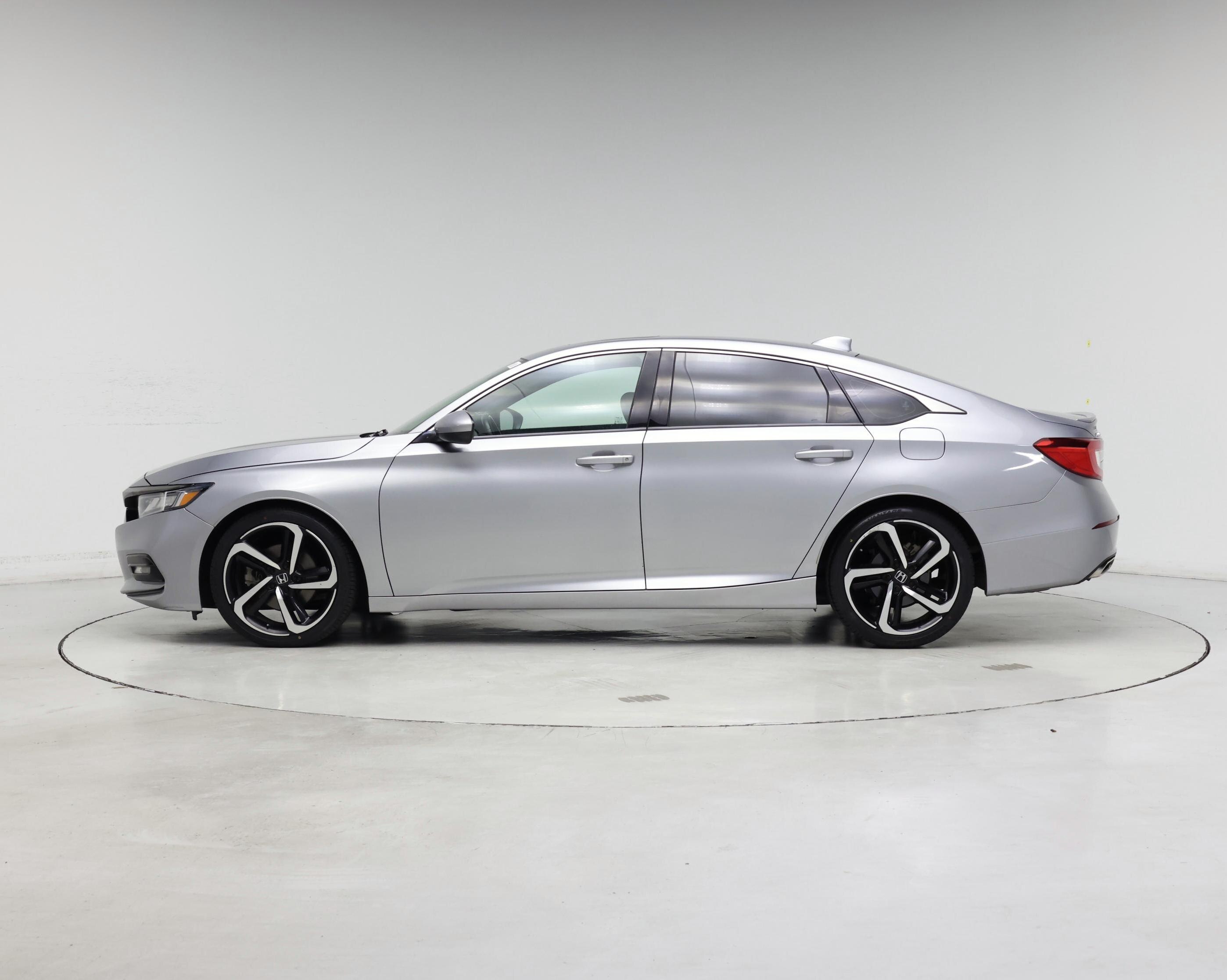 Thumbnail: 2019 Honda Accord - 3