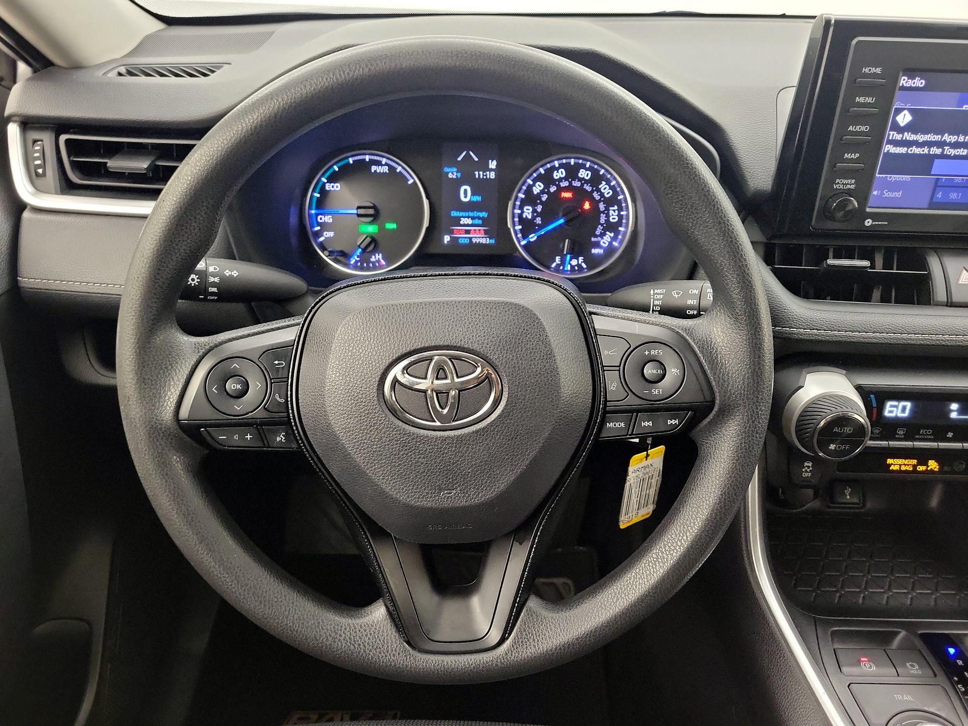 Thumbnail: 2020 Toyota RAV4 - 10