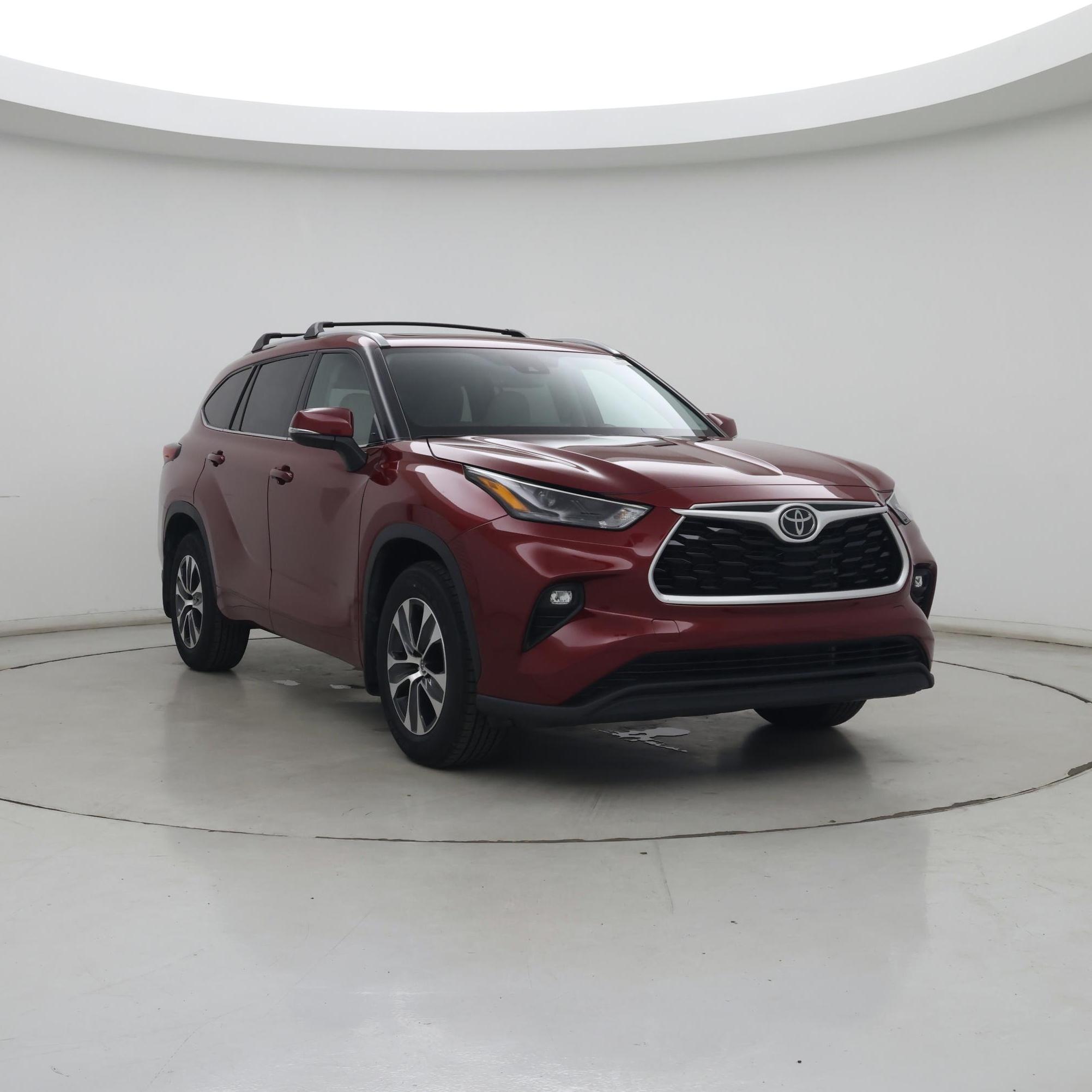 Red 2022 Toyota Highlander SUV / Crossover All-Wheel Drive Automatic