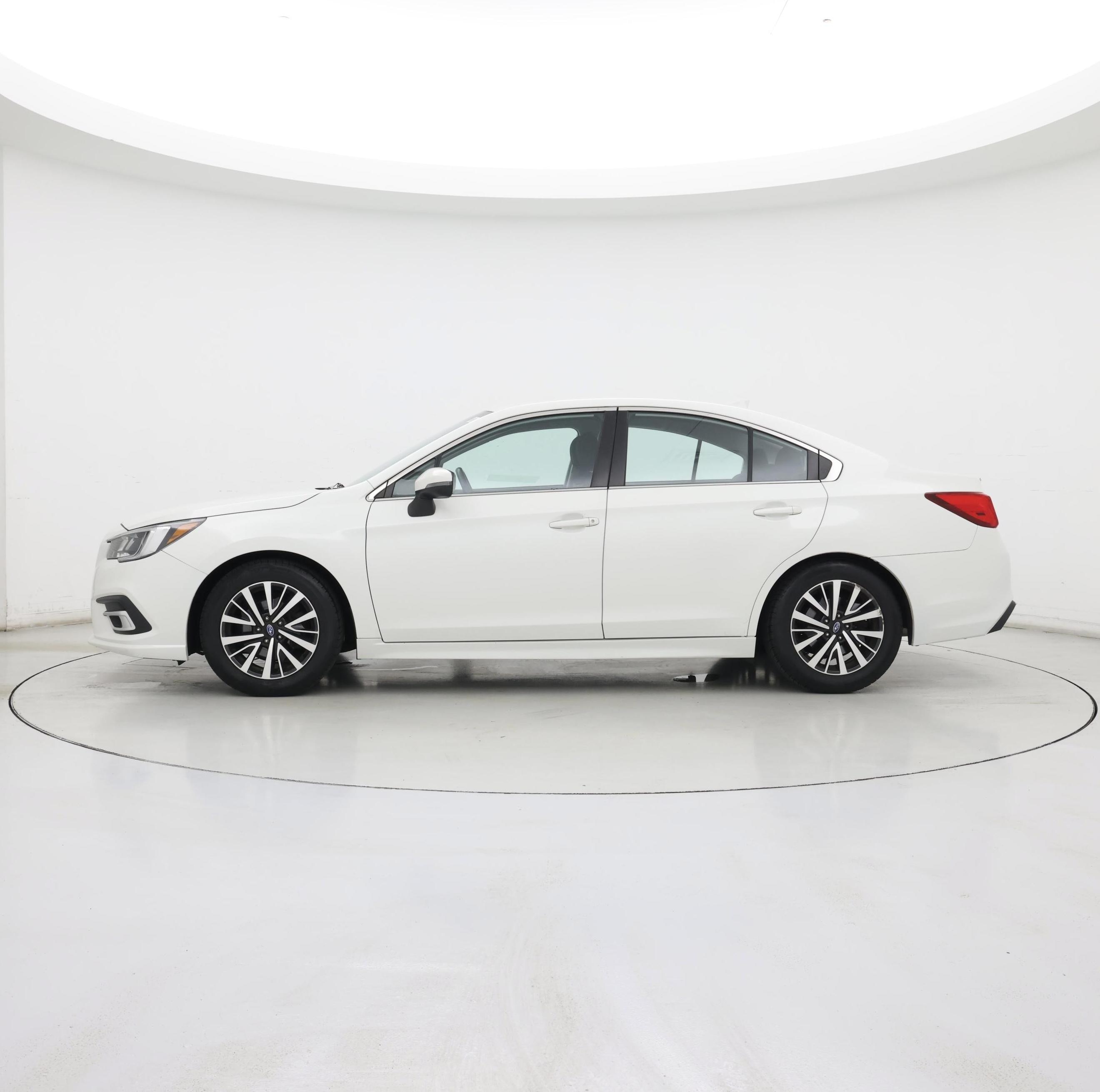 Thumbnail: 2019 Subaru Legacy - 3