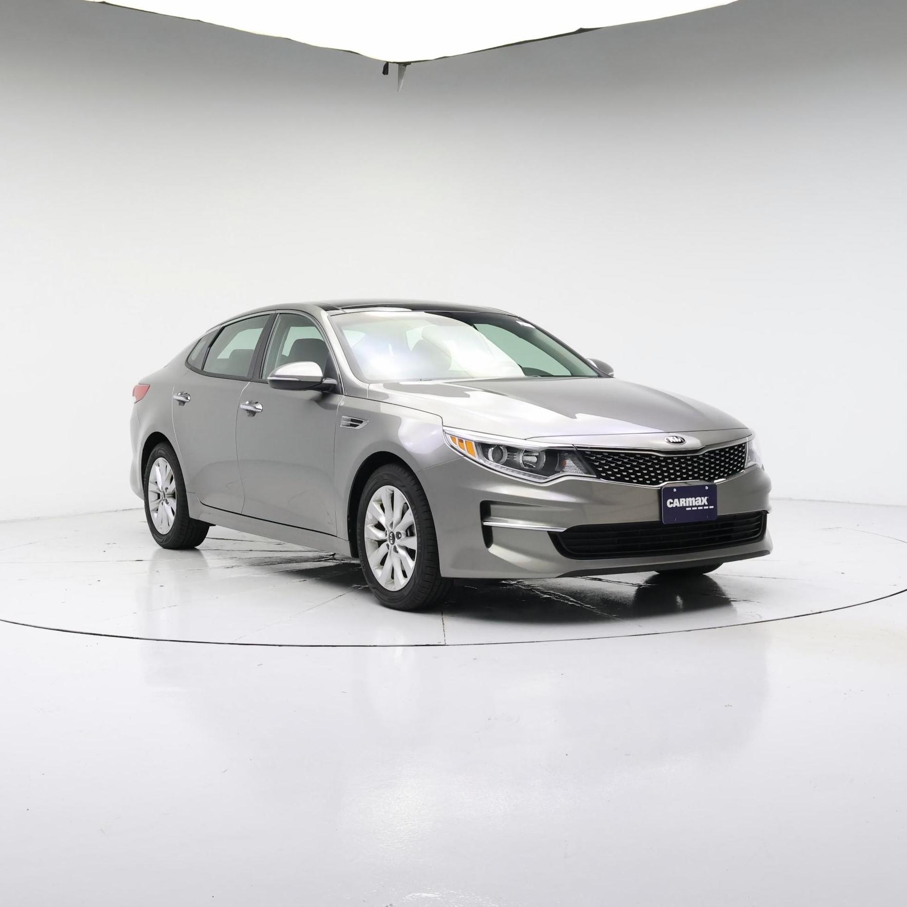 Silver 2018 Kia Optima Sedan Front-Wheel Drive Automatic