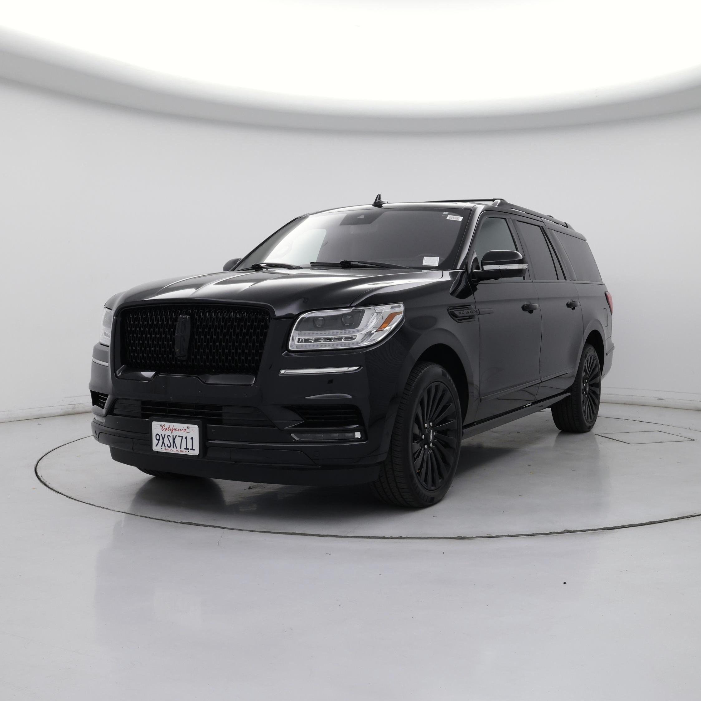 Thumbnail: 2019 Lincoln Navigator L - 4