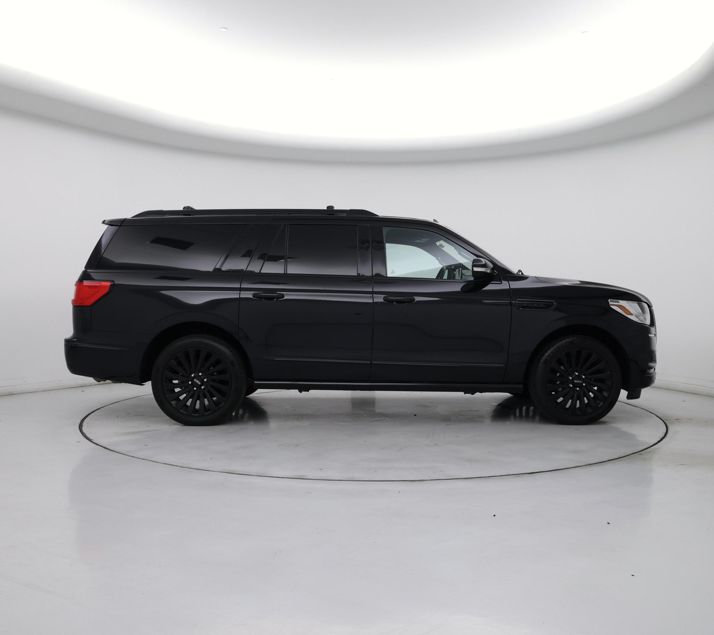 Thumbnail: 2019 Lincoln Navigator L - 7