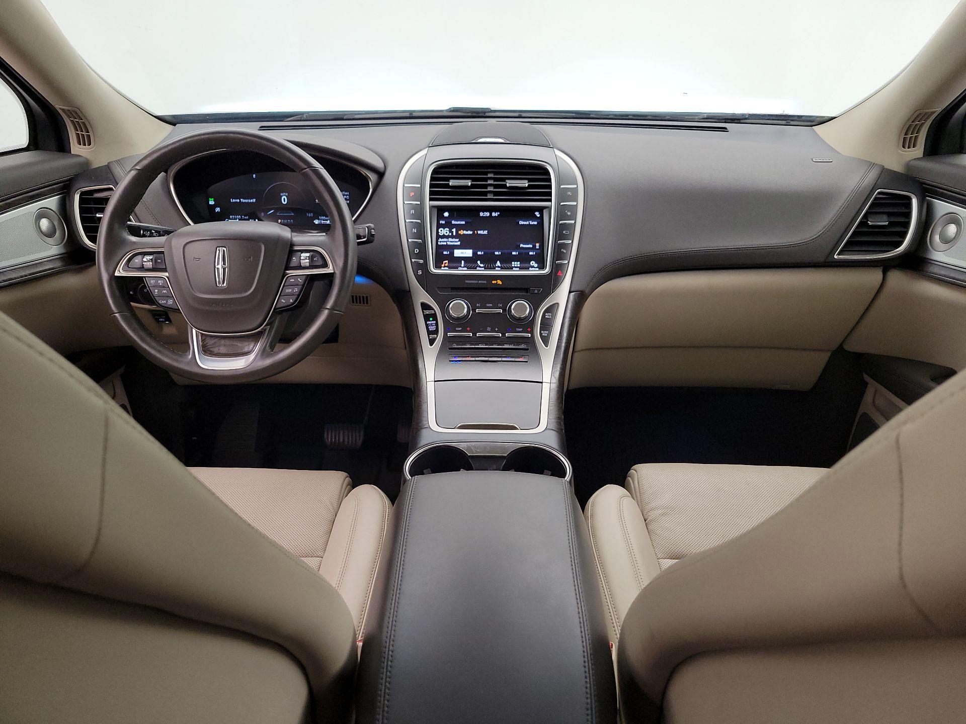 Thumbnail: 2019 Lincoln Nautilus - 9
