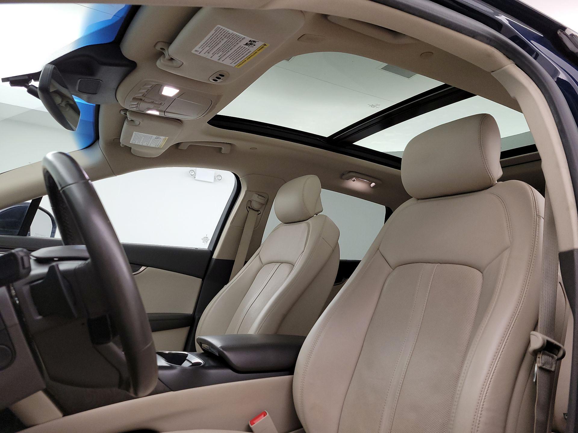 Thumbnail: 2019 Lincoln Nautilus - 19
