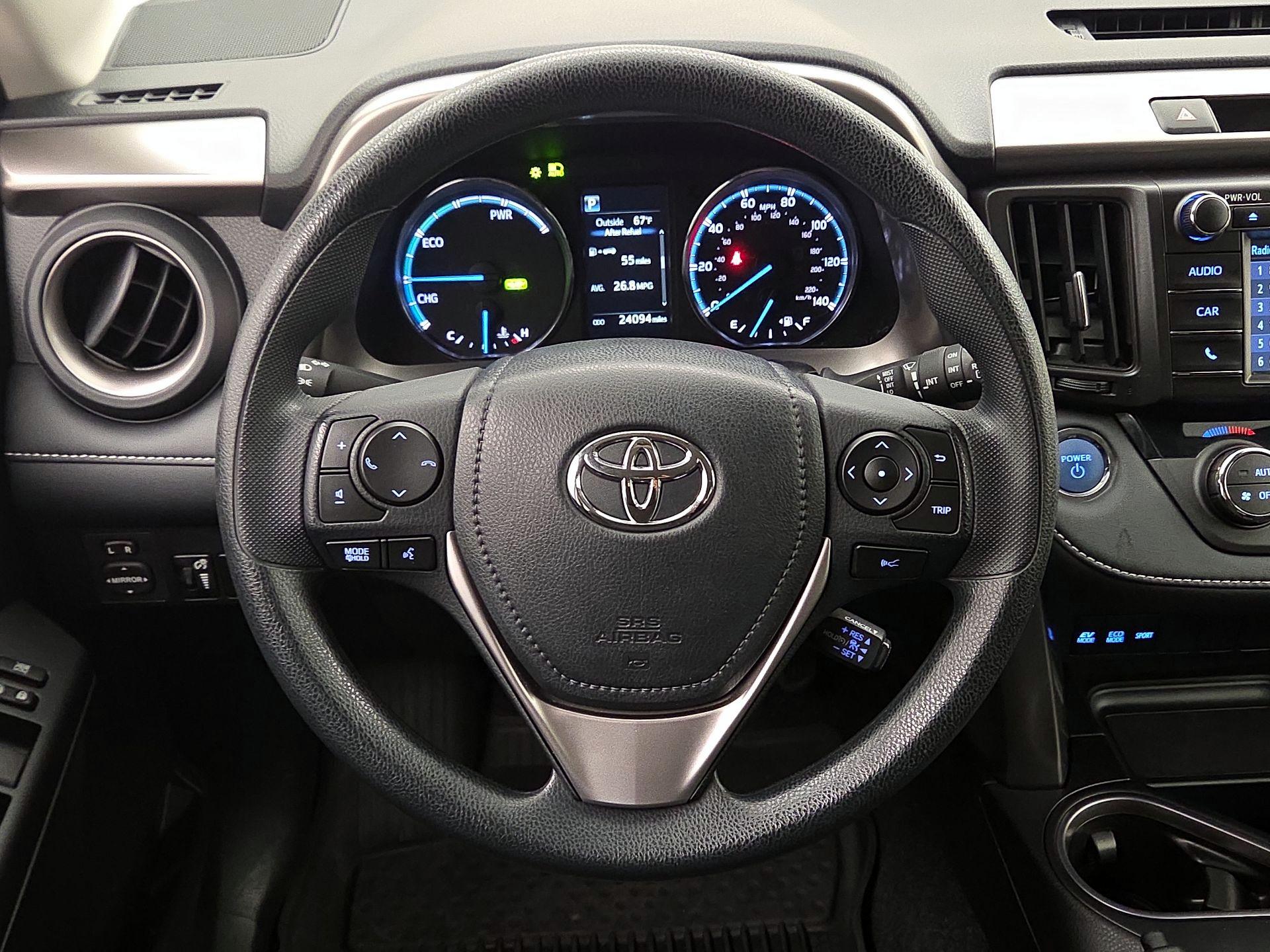 Thumbnail: 2018 Toyota RAV4 - 10