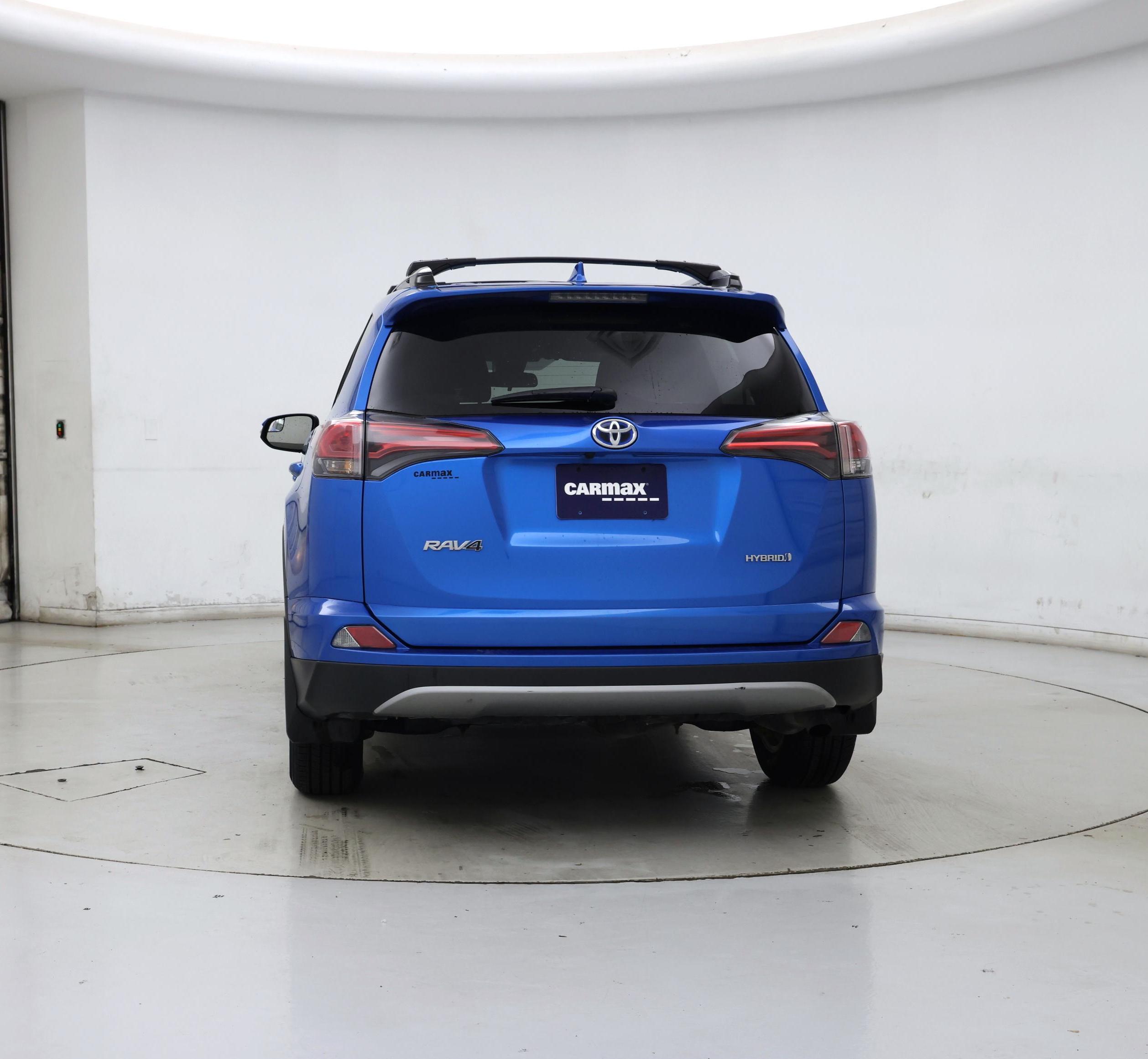 Thumbnail: 2018 Toyota RAV4 - 6