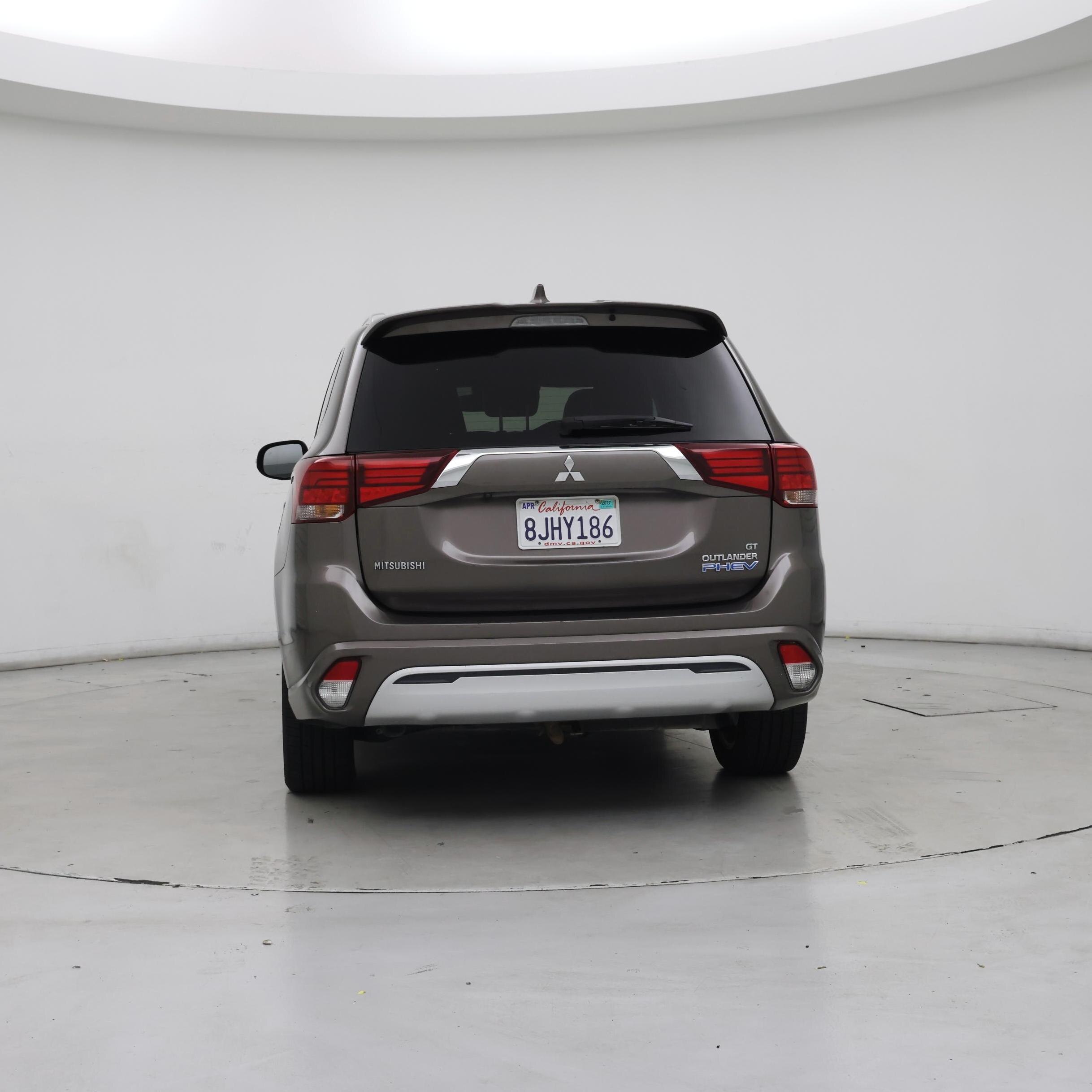 Thumbnail: 2019 Mitsubishi Outlander - 6