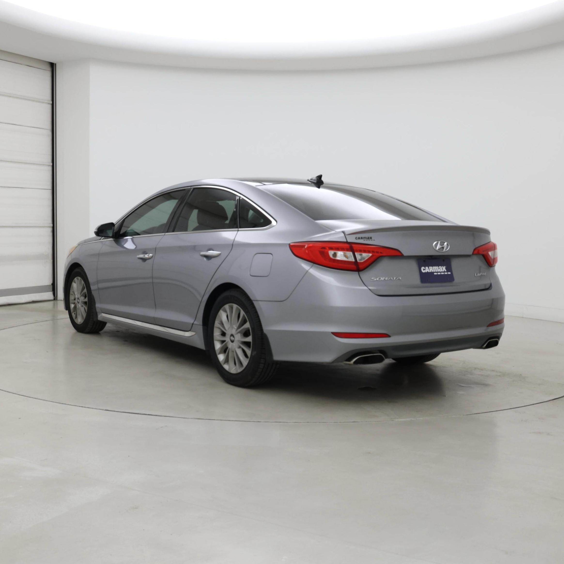 Thumbnail: 2015 Hyundai Sonata - 2