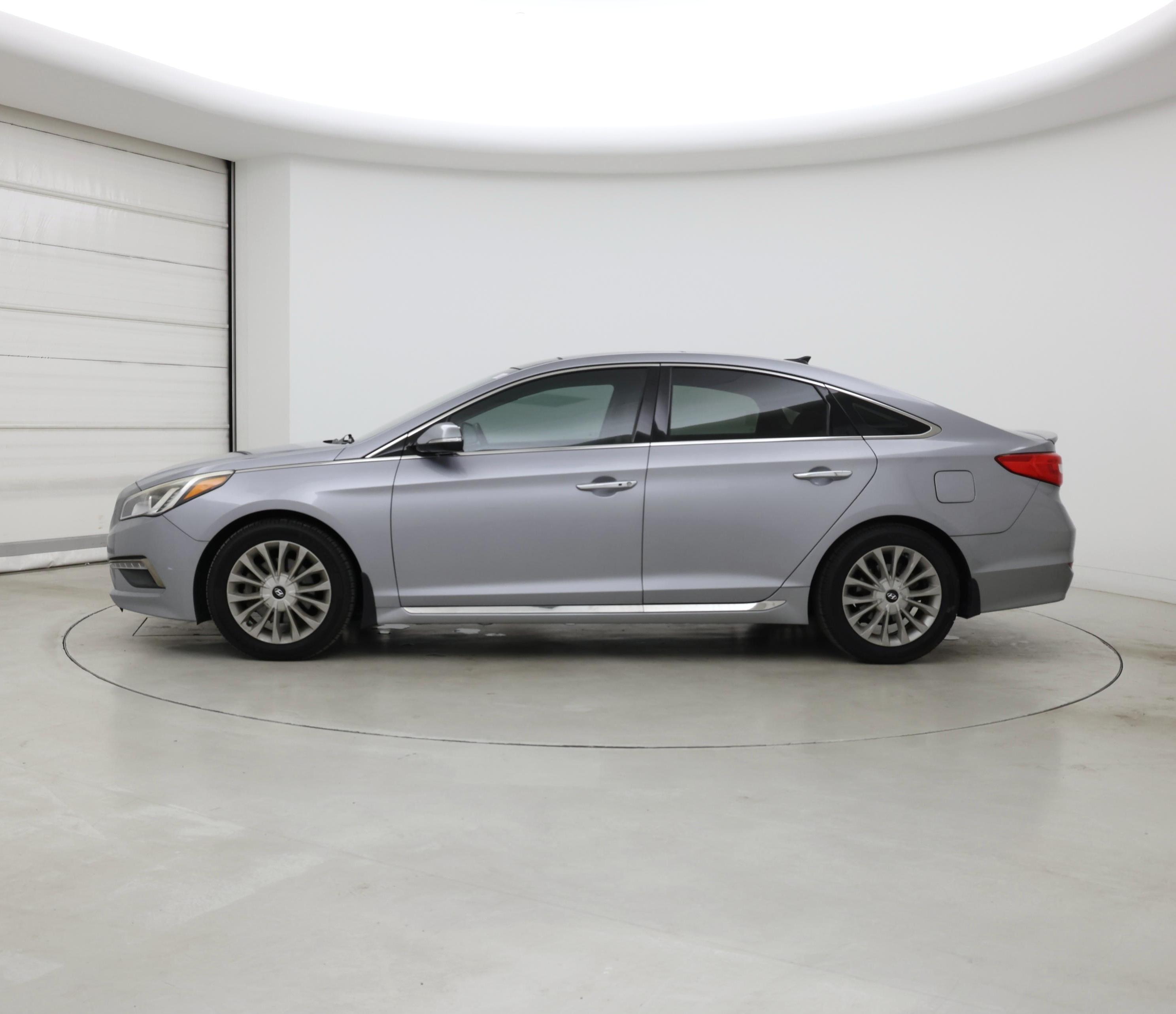 Thumbnail: 2015 Hyundai Sonata - 3