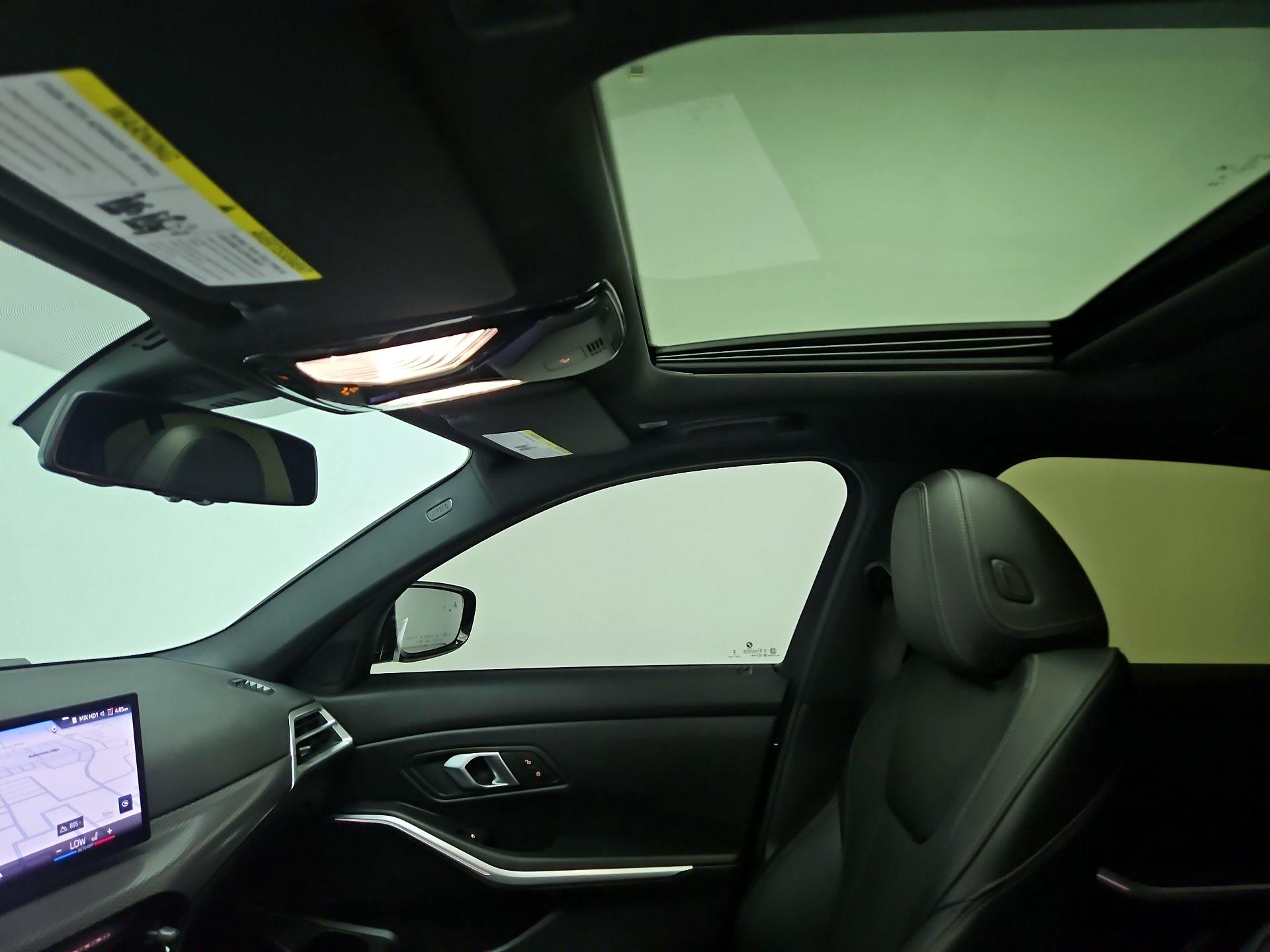Thumbnail: 2025 BMW 3 Series - 20