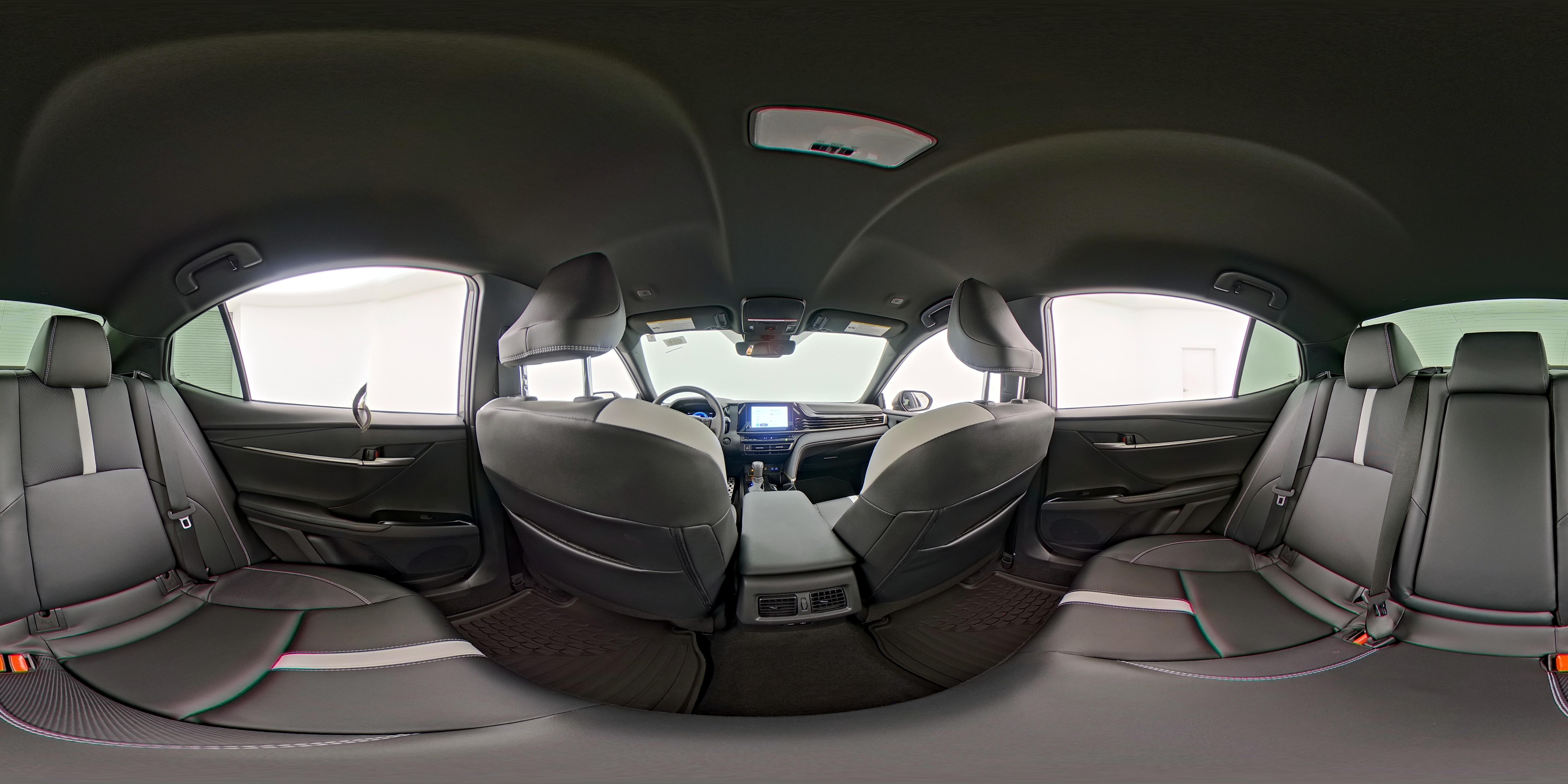 2026 Toyota Camry SE - Photo 25