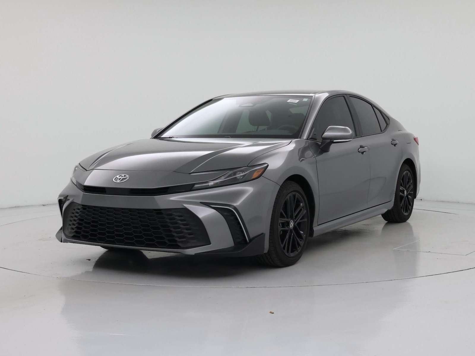 2026 Toyota Camry SE - Photo 5