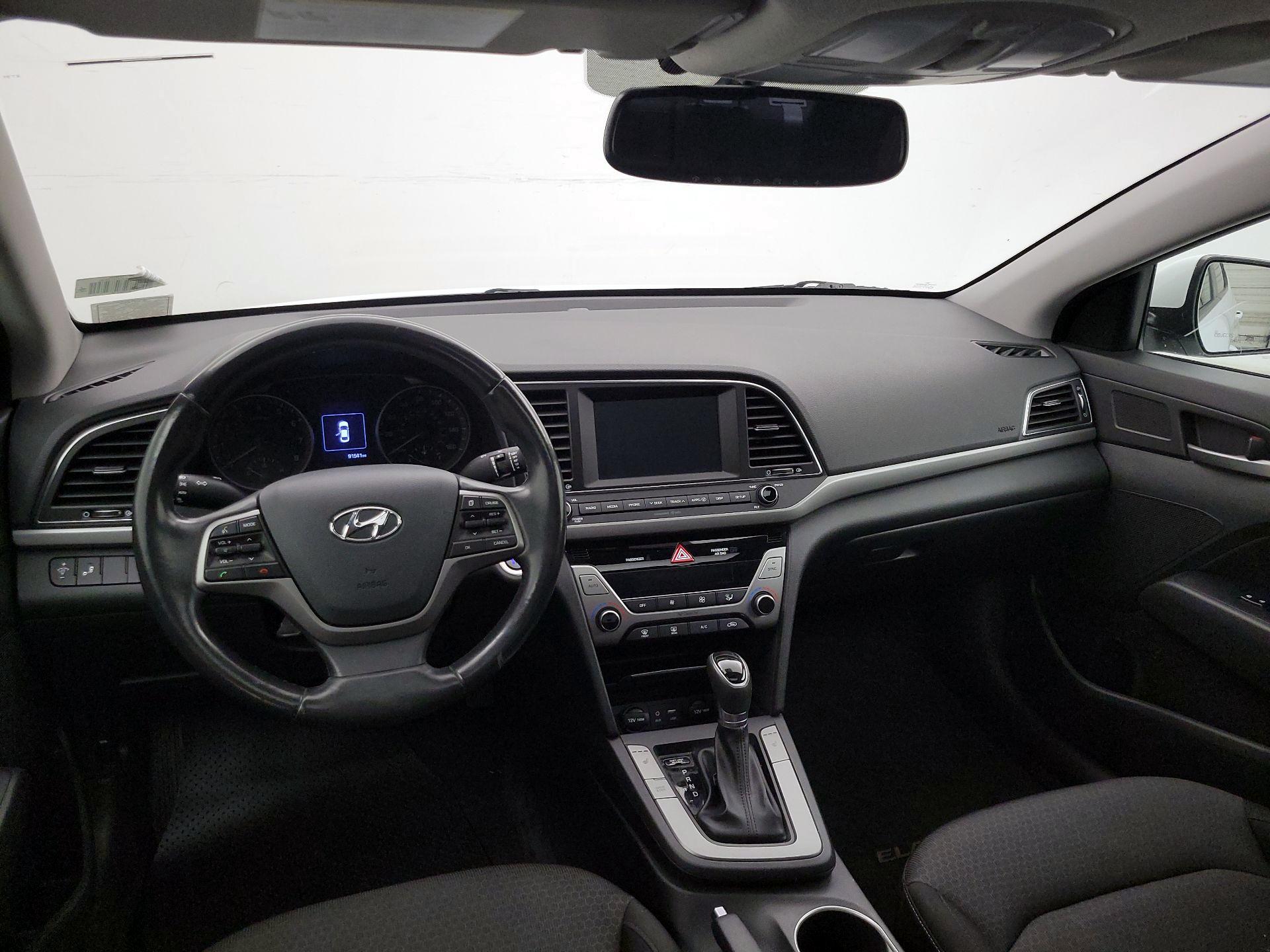 Thumbnail: 2018 Hyundai Elantra - 9