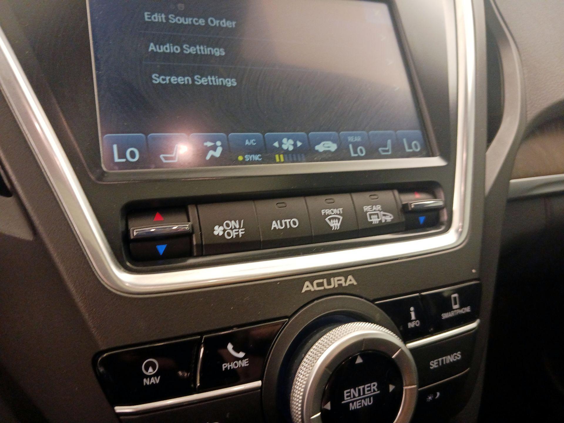 Thumbnail: 2020 Acura MDX - 17