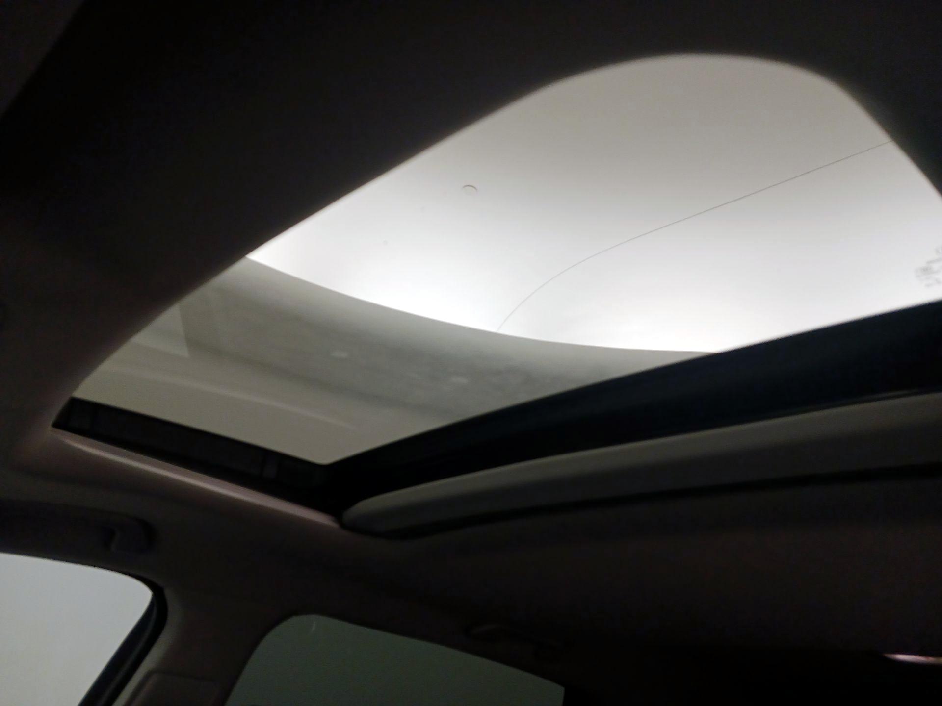 Thumbnail: 2020 Acura MDX - 20