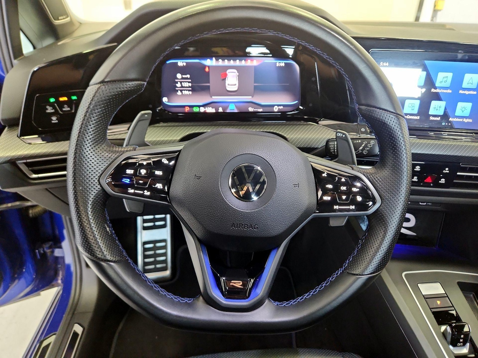 2022 Volkswagen Golf R R - Photo 11