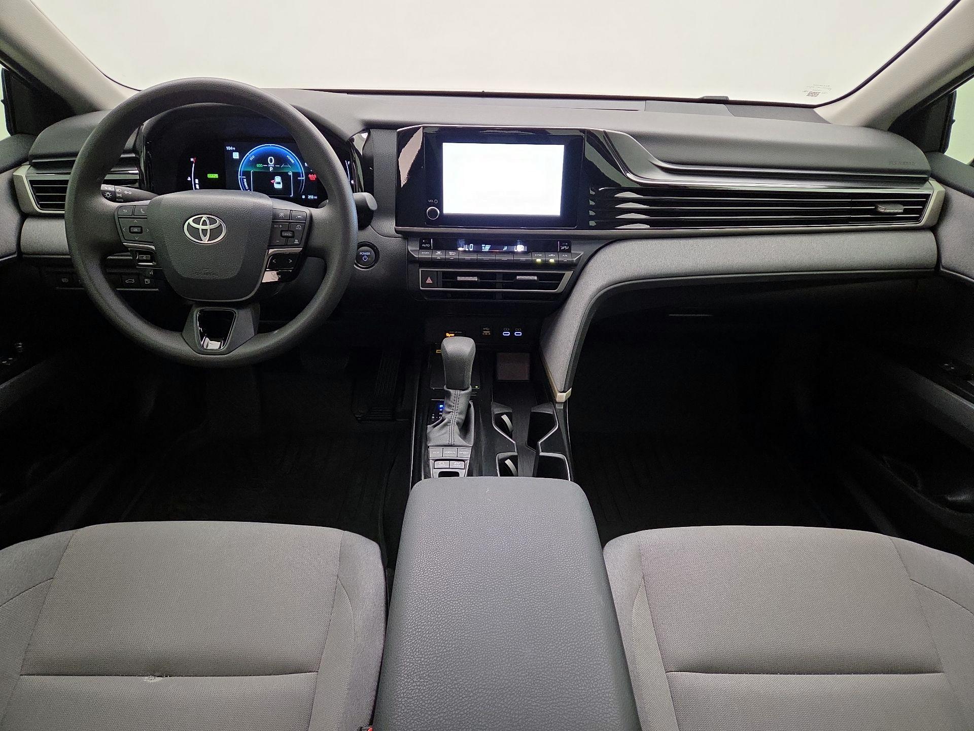 Thumbnail: 2025 Toyota Camry - 9