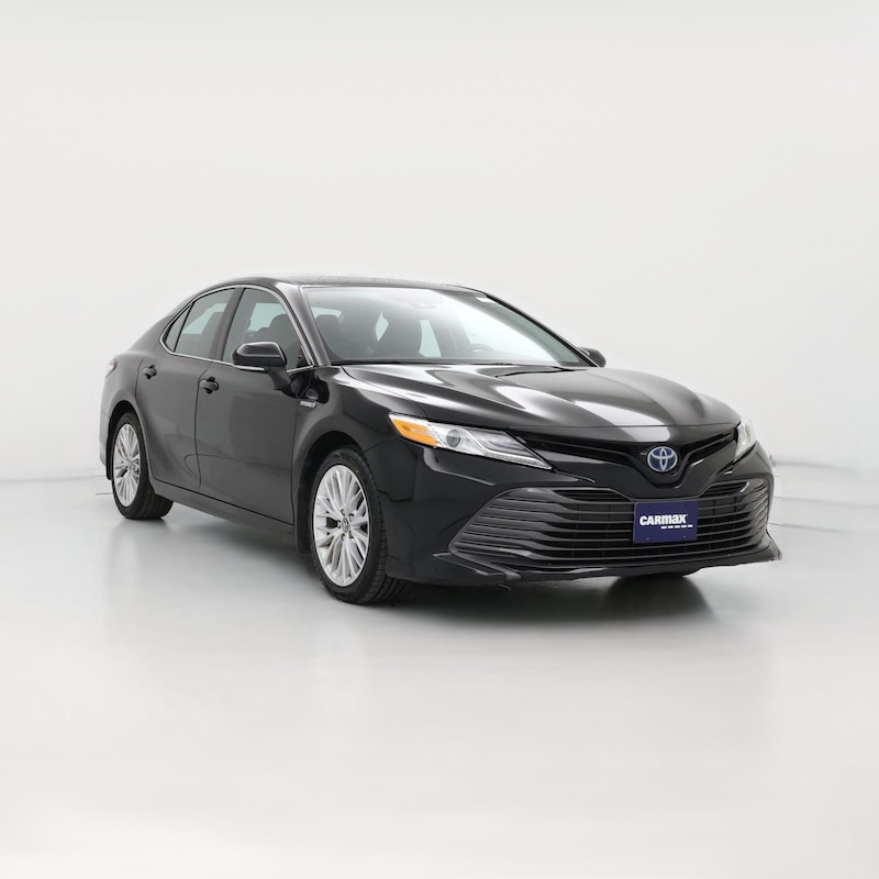 2019 Toyota Camry Hybrid XLE