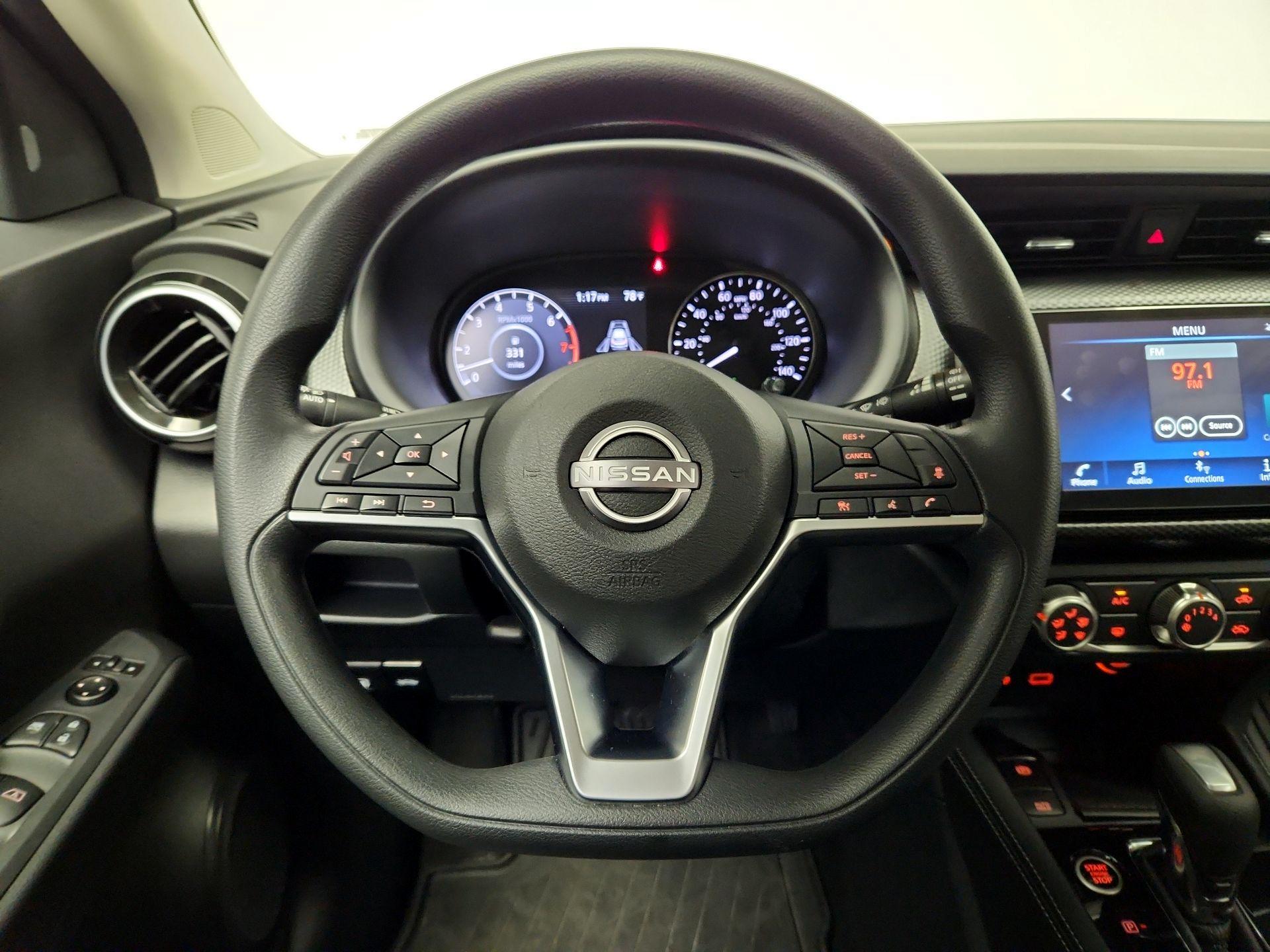 Thumbnail: 2024 Nissan Kicks - 10