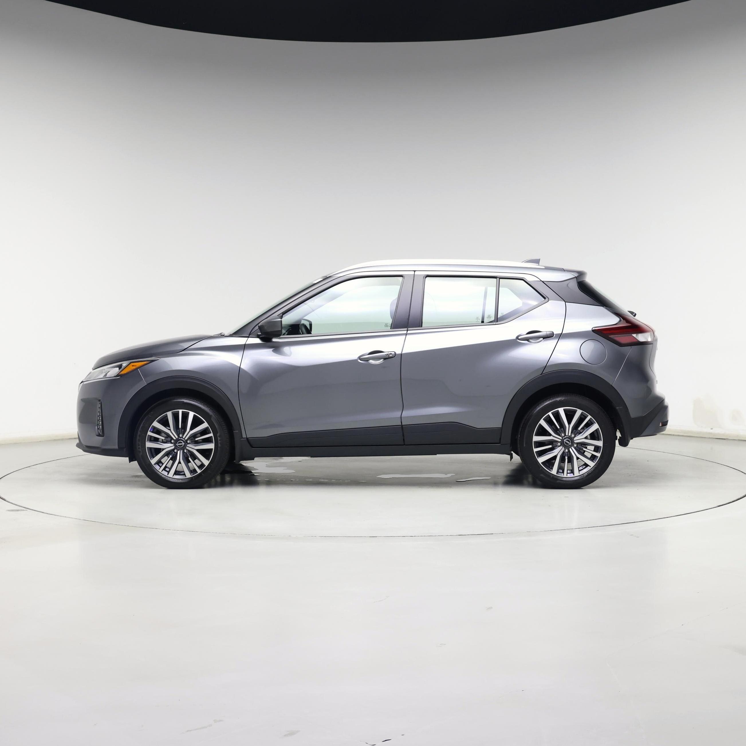 Thumbnail: 2024 Nissan Kicks - 3