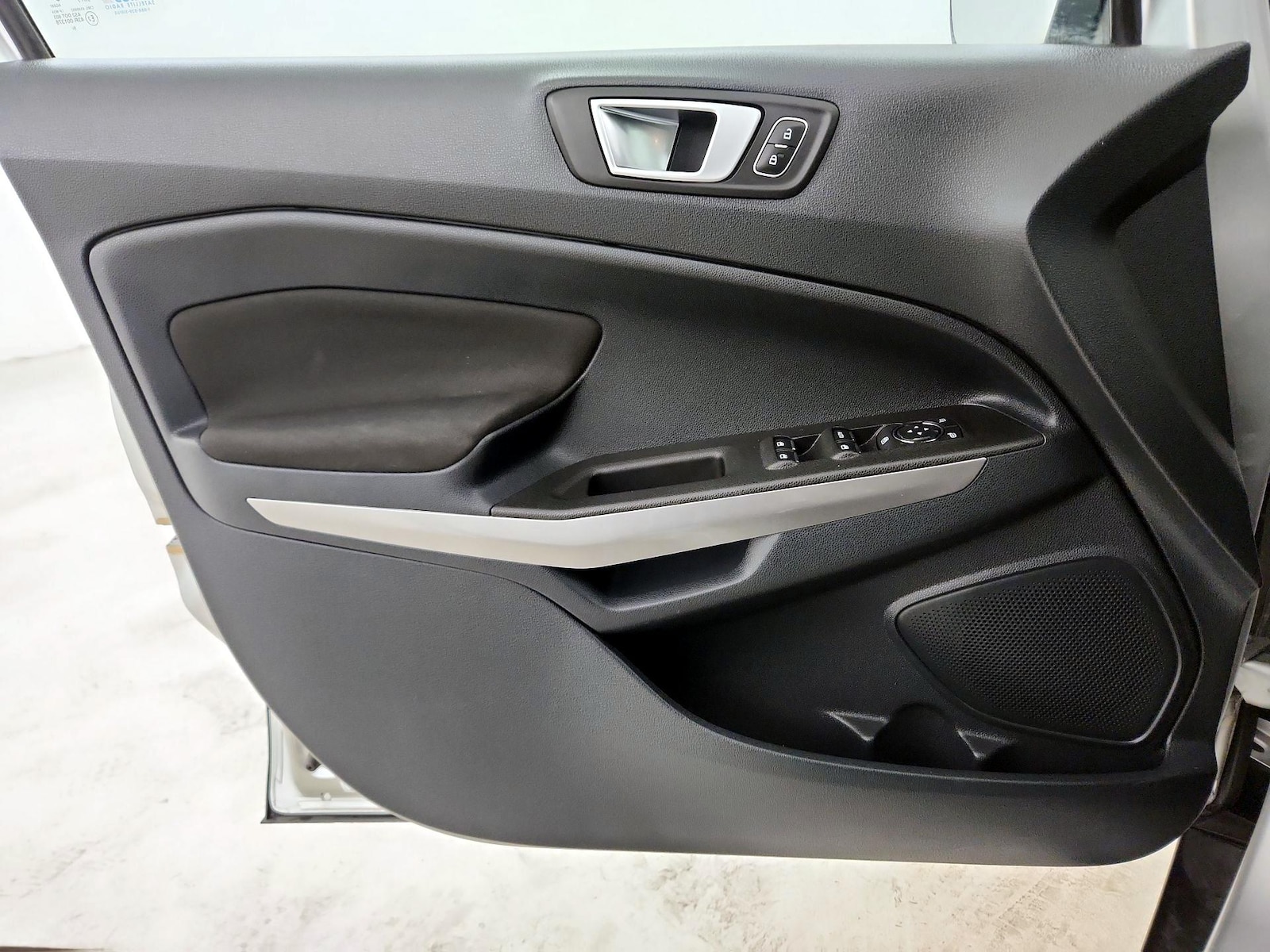 2018 Ford Ecosport SE - Photo 11