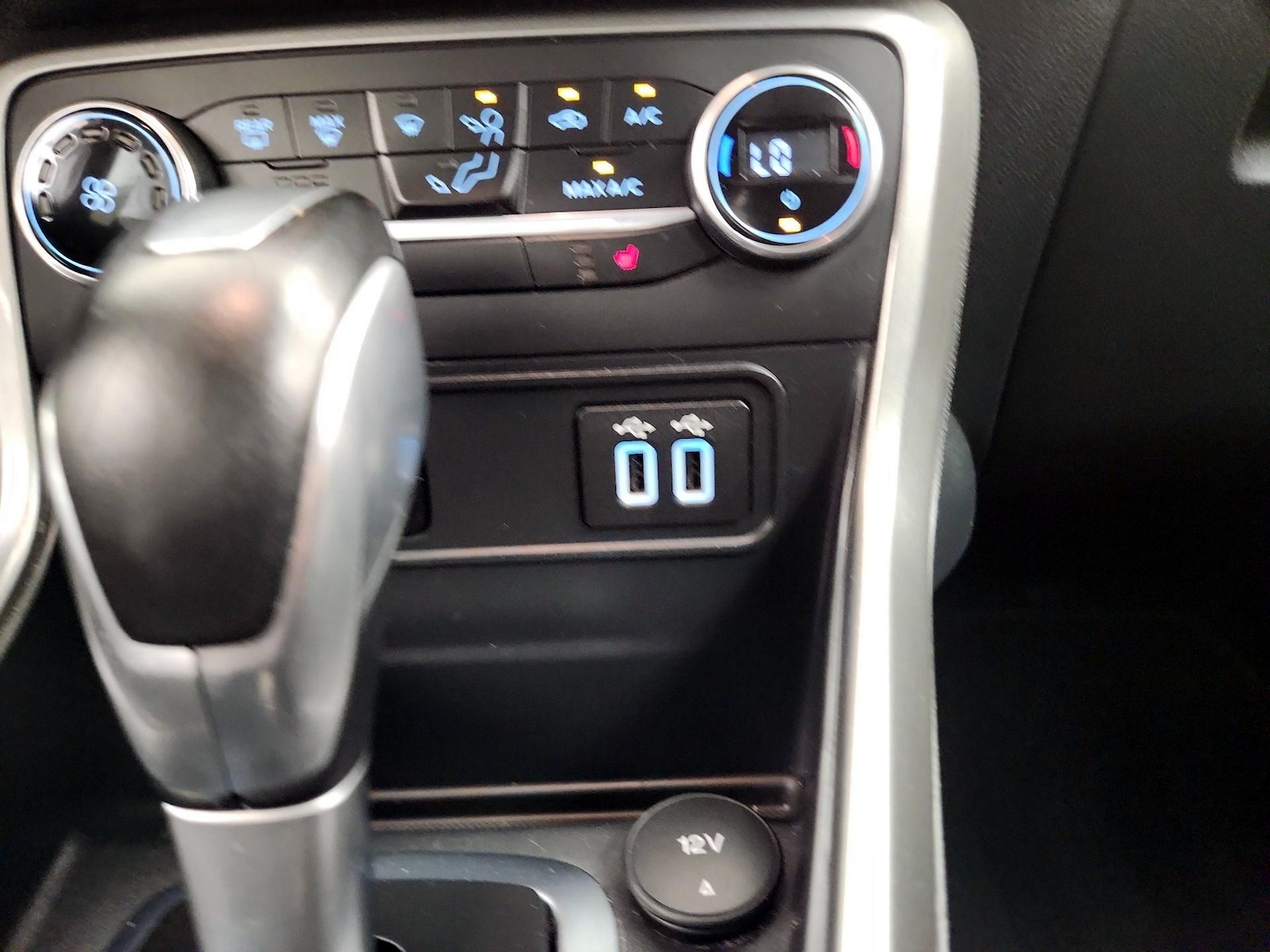 2018 Ford Ecosport SE - Photo 17