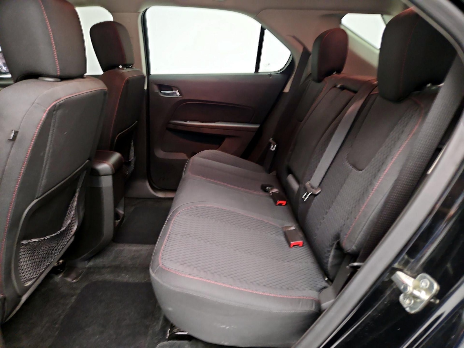 2015 Chevrolet Equinox LS - Photo 18