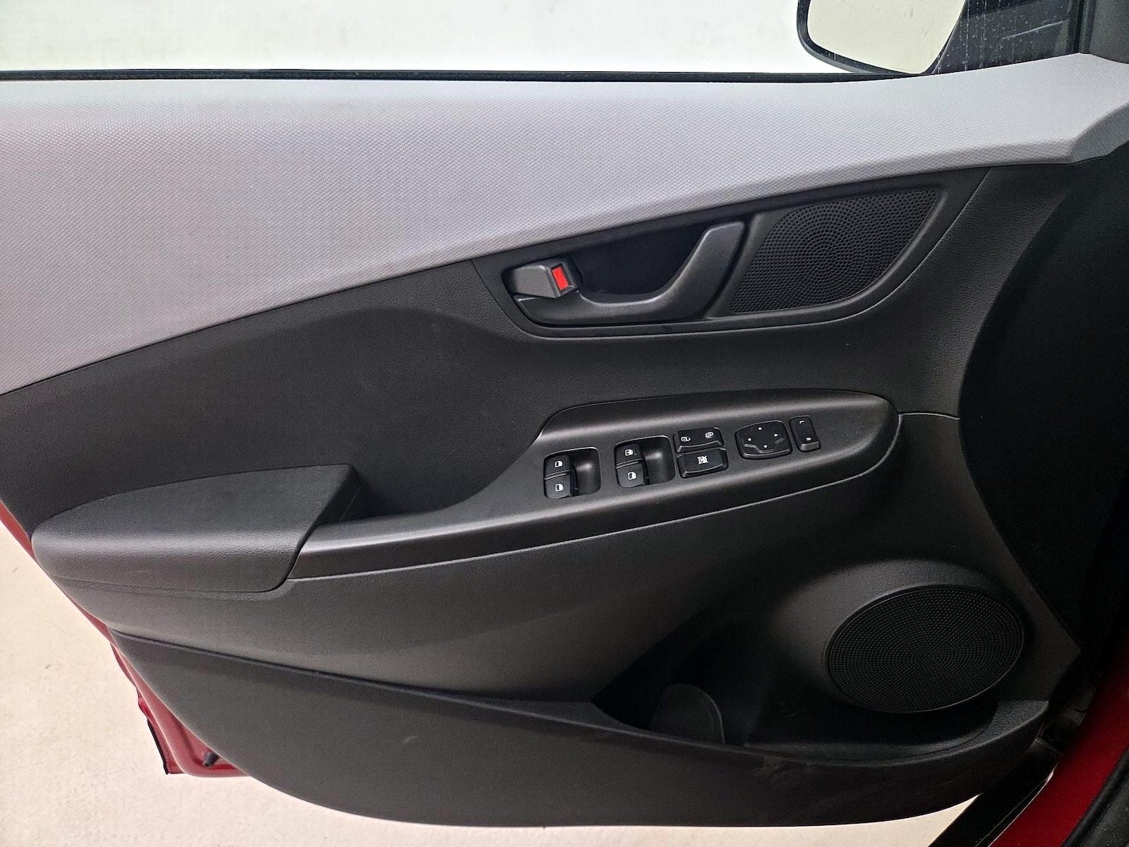 2020 Hyundai Kona SE - Photo 13