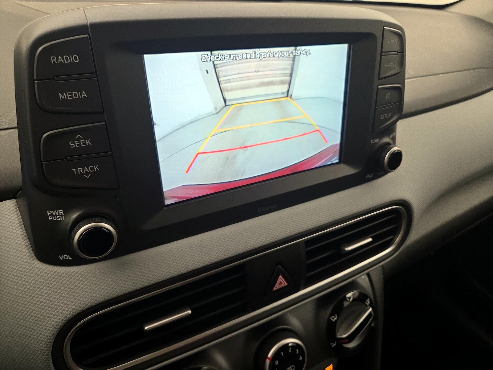 2020 Hyundai Kona SE - Photo 15