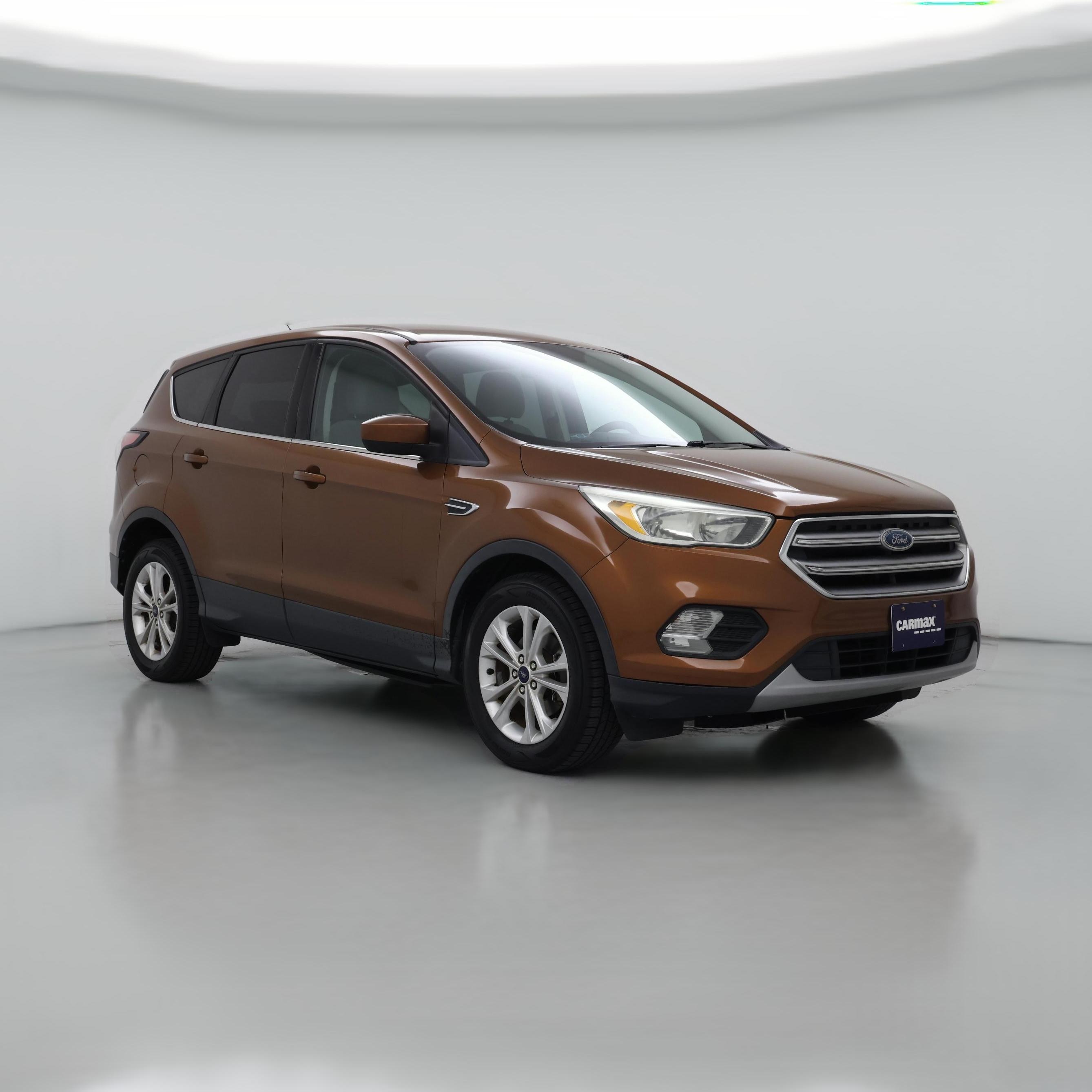 Thumbnail: 2017 Ford Escape - 1