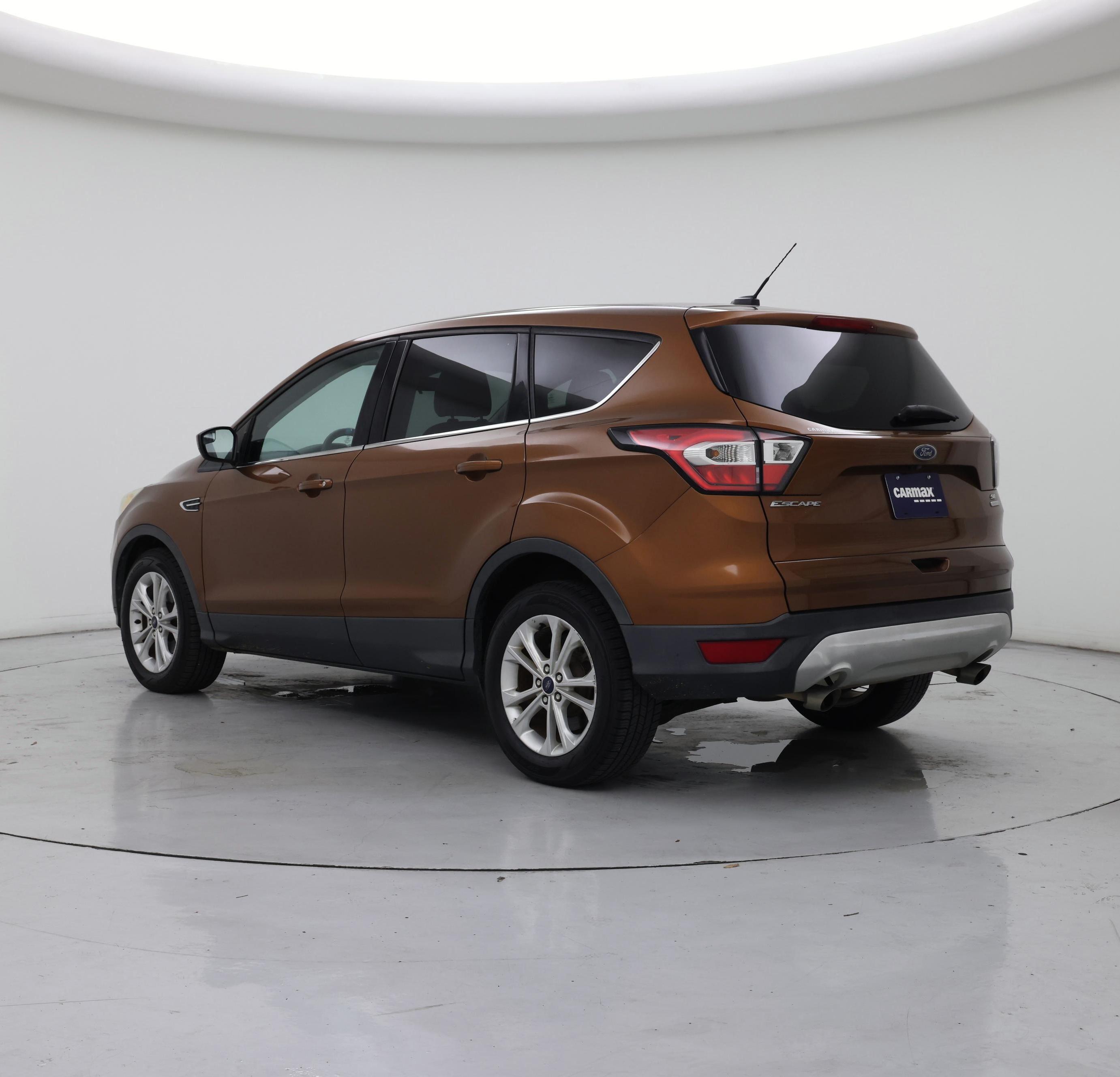 Thumbnail: 2017 Ford Escape - 2