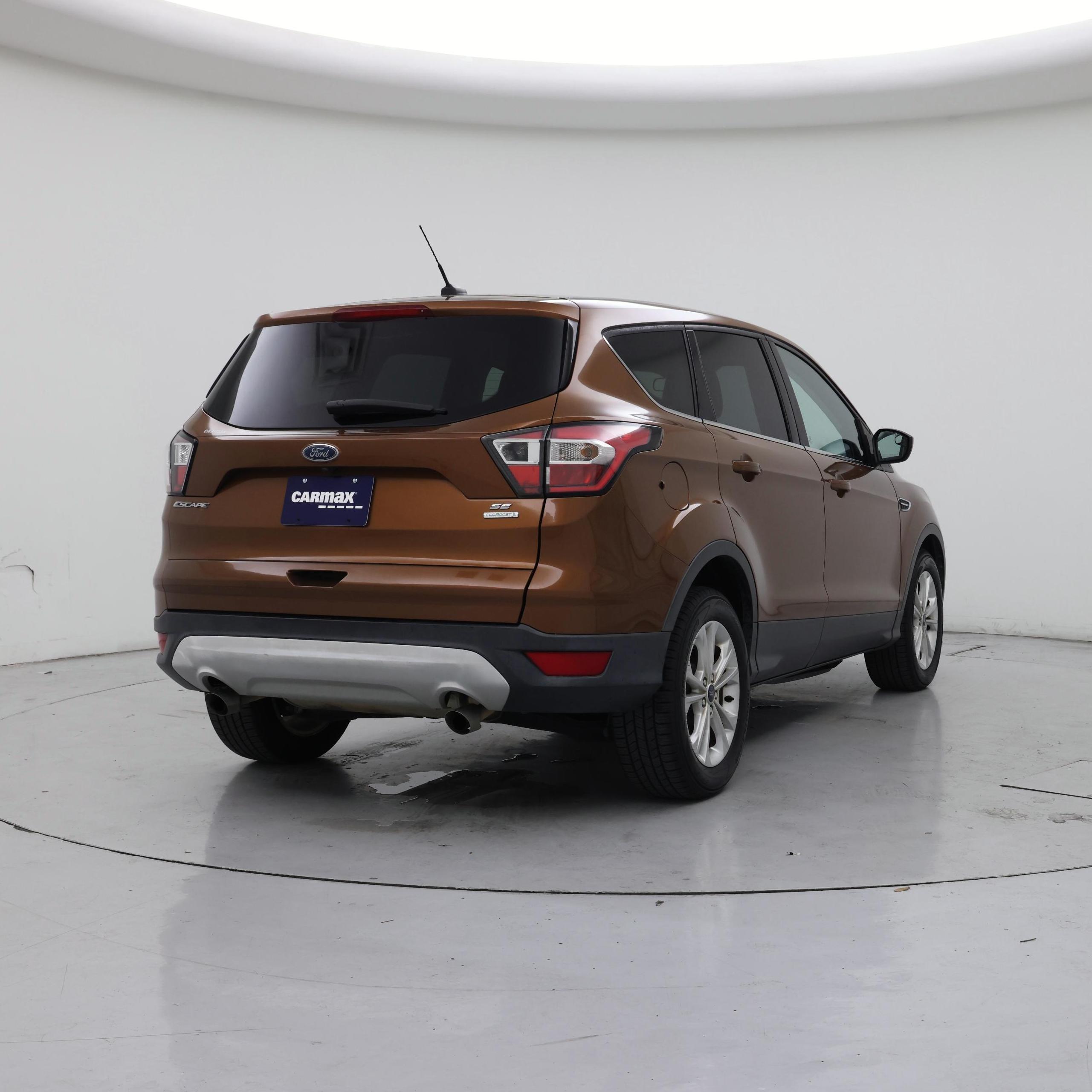 Thumbnail: 2017 Ford Escape - 8