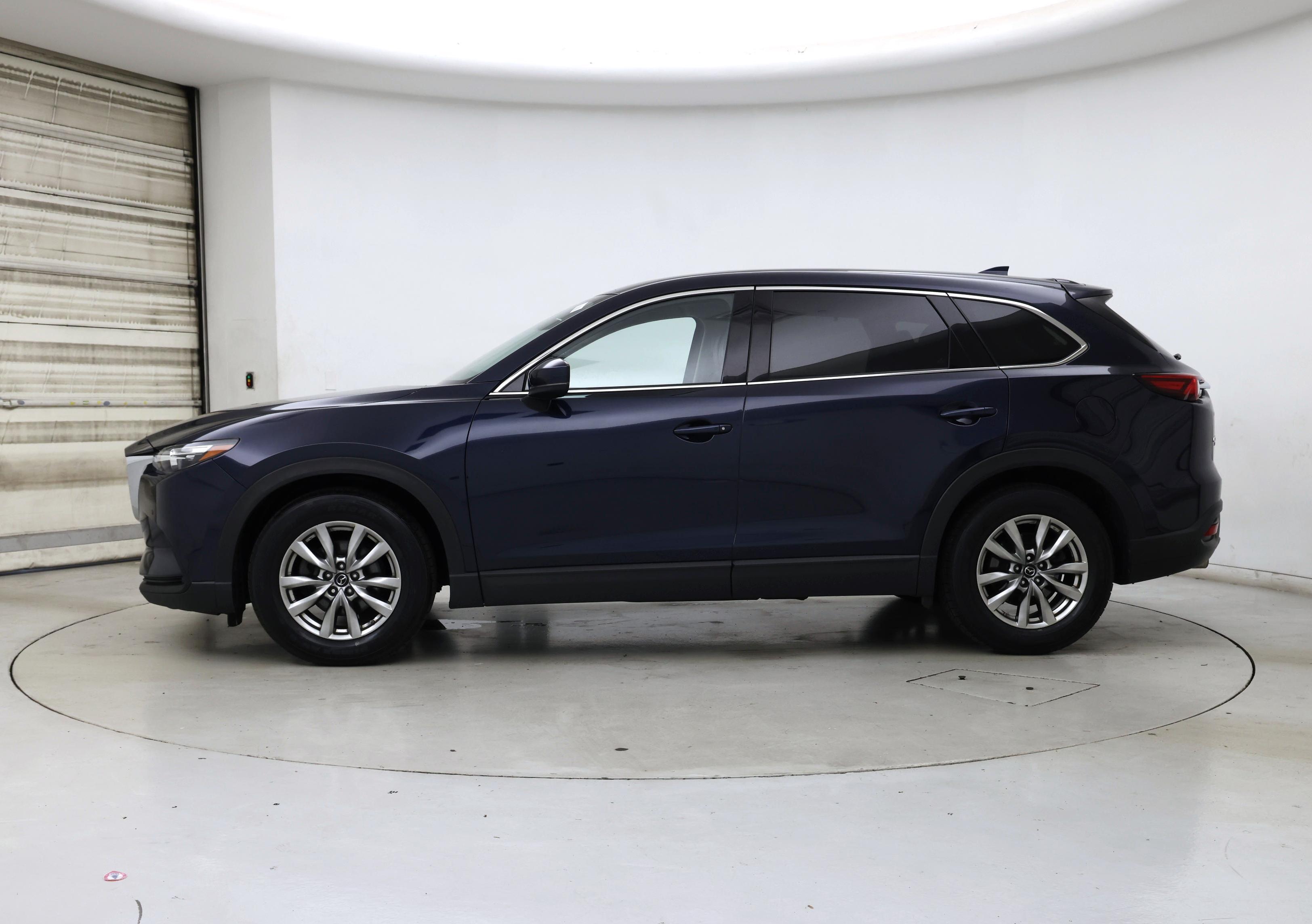 Thumbnail: 2018 Mazda CX-9 - 3