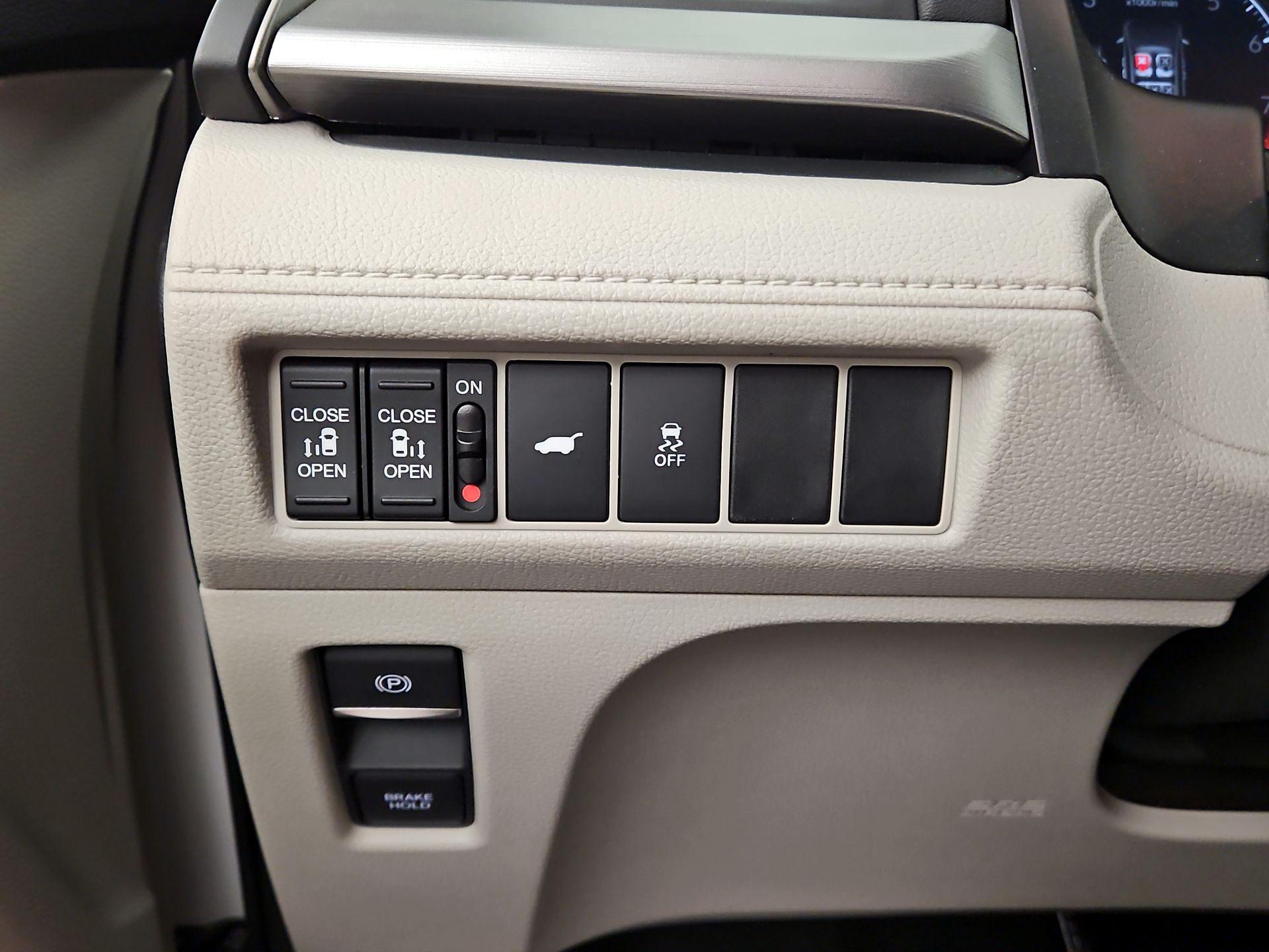 Thumbnail: 2026 Honda Odyssey - 11