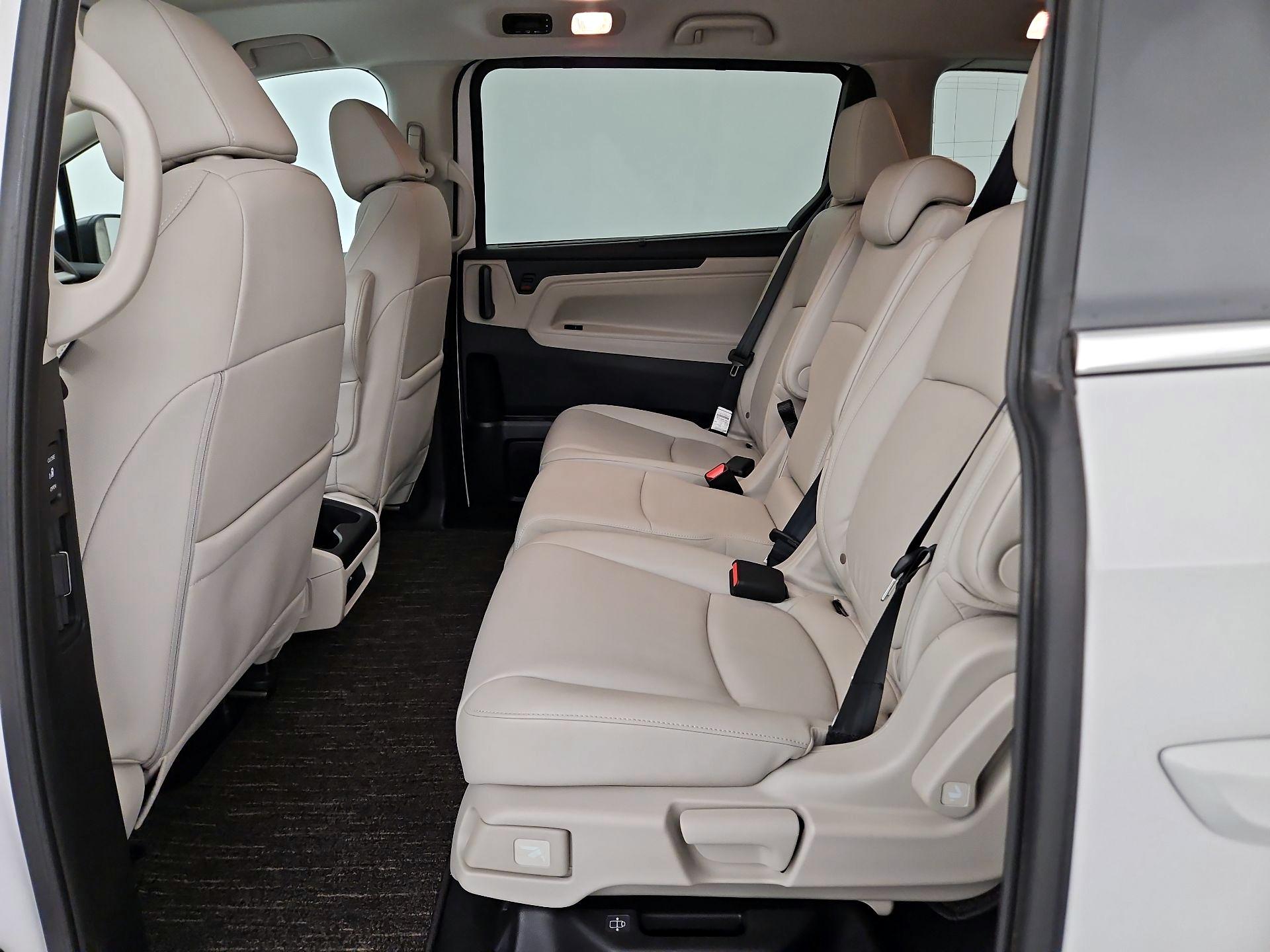 Thumbnail: 2026 Honda Odyssey - 18