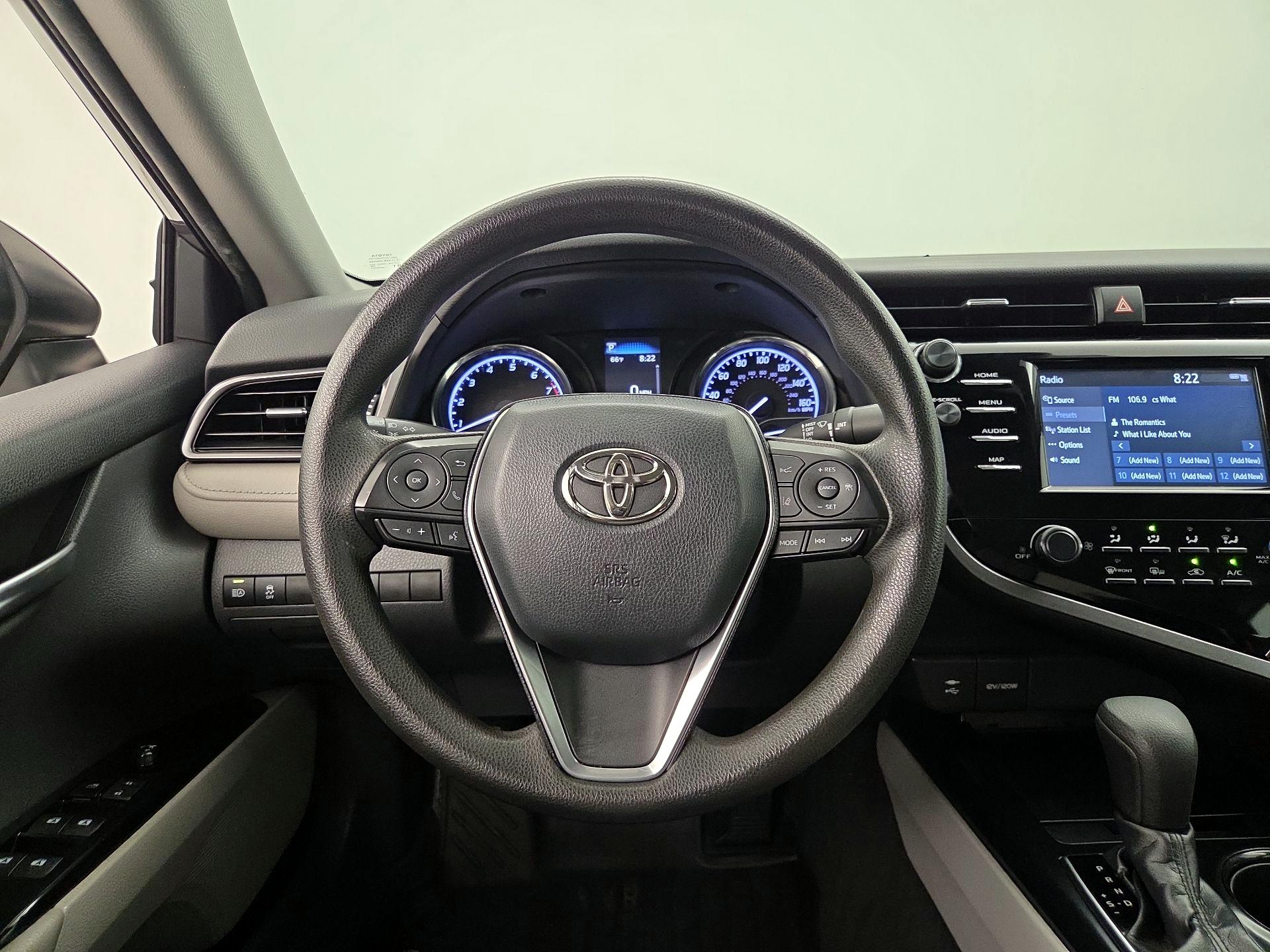 Thumbnail: 2019 Toyota Camry - 10