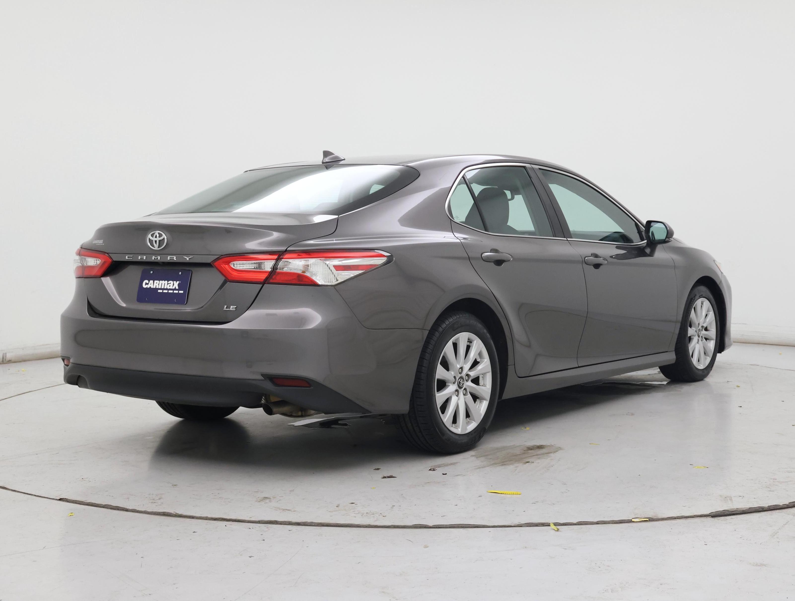 Thumbnail: 2019 Toyota Camry - 8