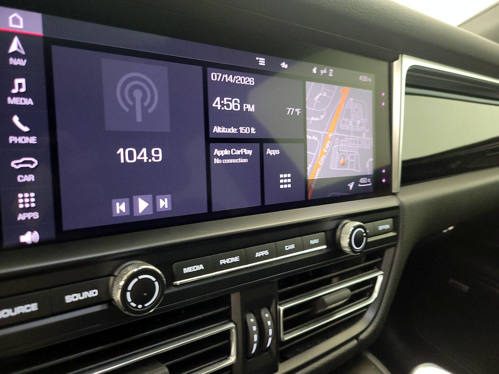 2021 Porsche Macan Base - Photo 15