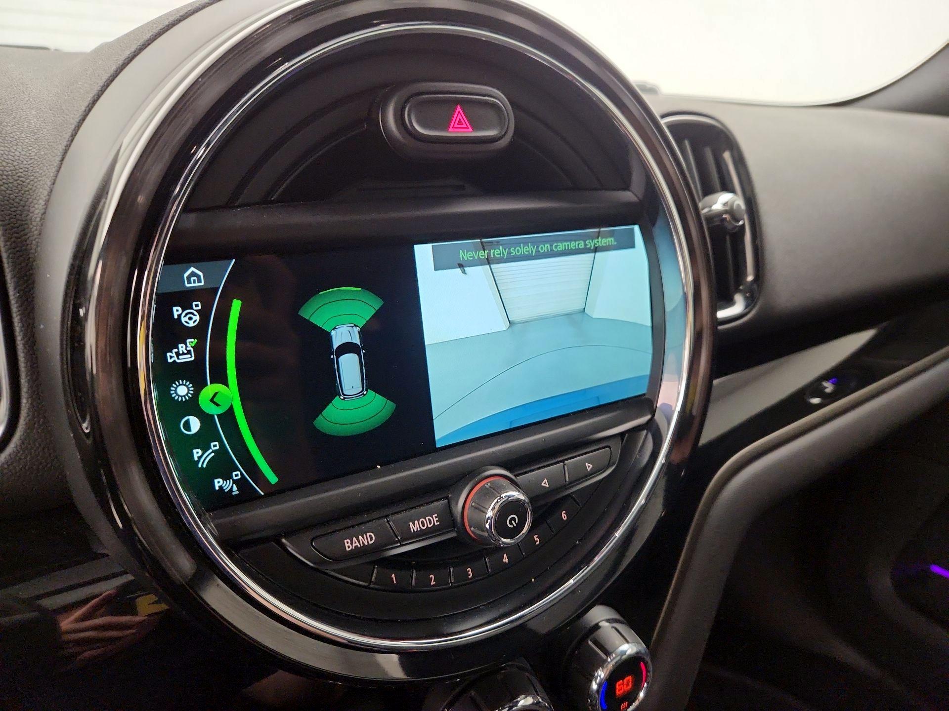Thumbnail: 2017 MINI Cooper Countryman - 15