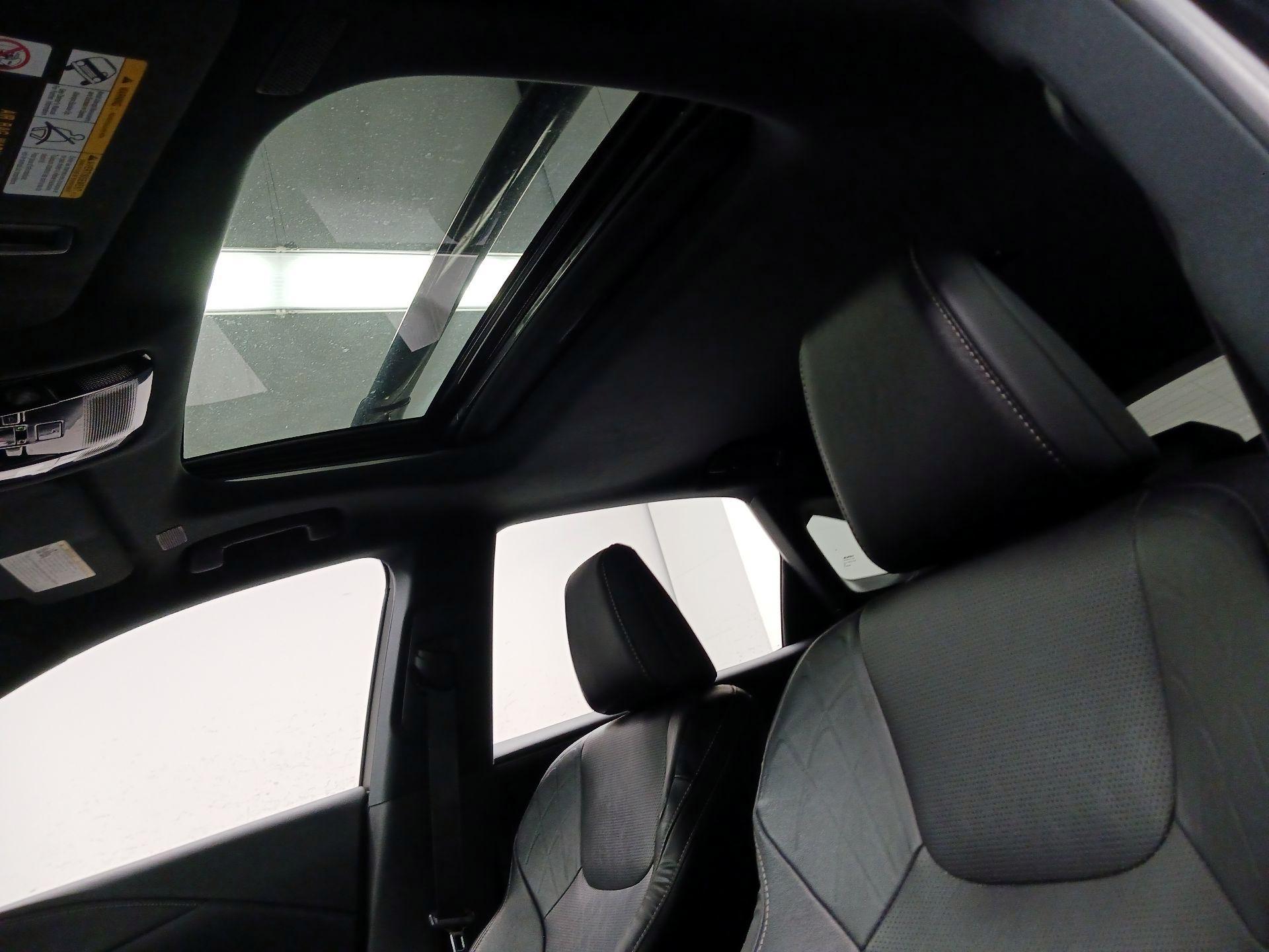 Thumbnail: 2024 Lexus RX - 19