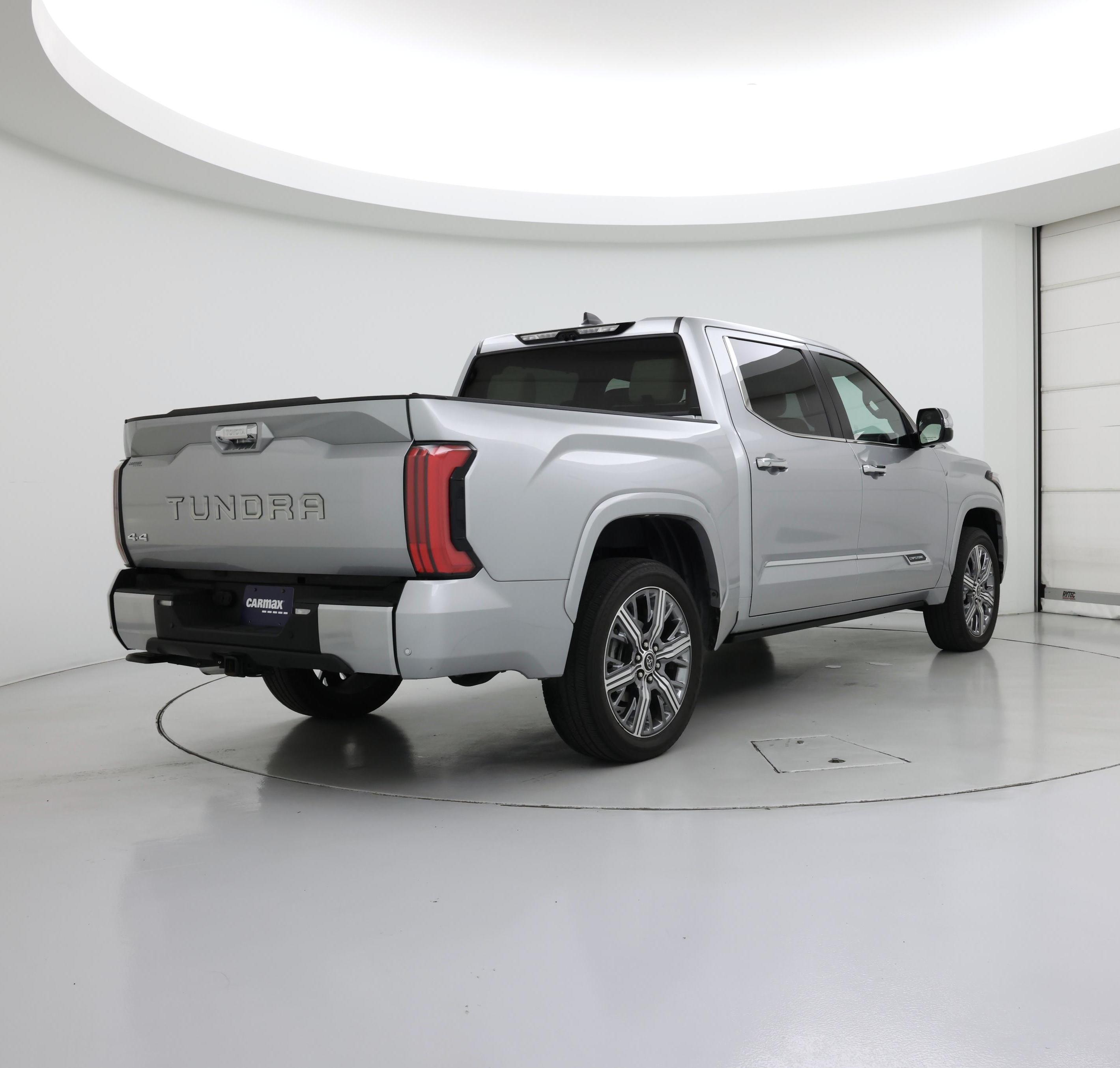 Thumbnail: 2024 Toyota Tundra - 8